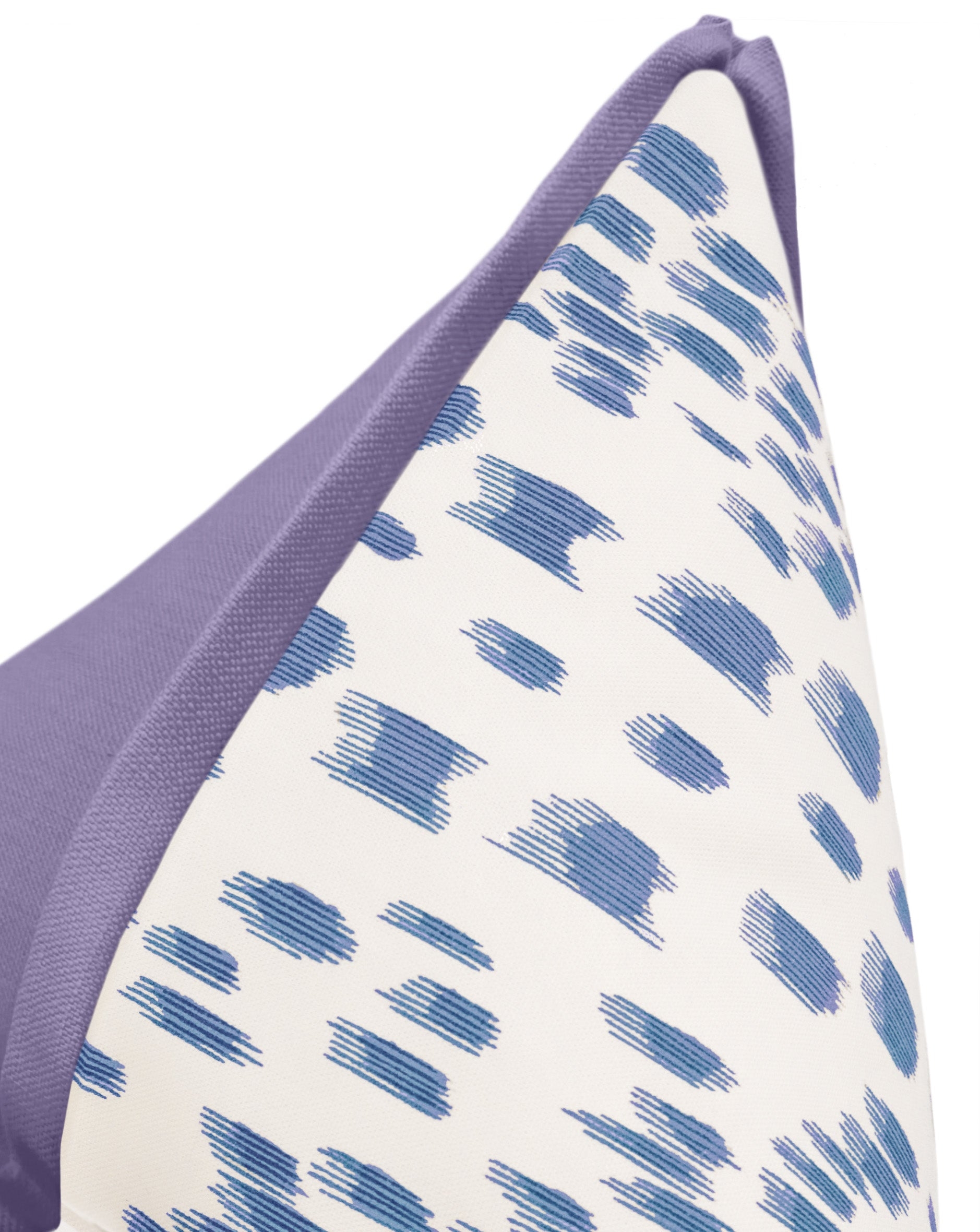 LES TOUCHES // CADET | BRUNSCHWIG & FILS - 26" X 26" / BUTTERFLY FLANGE / Wisteria - Image 0