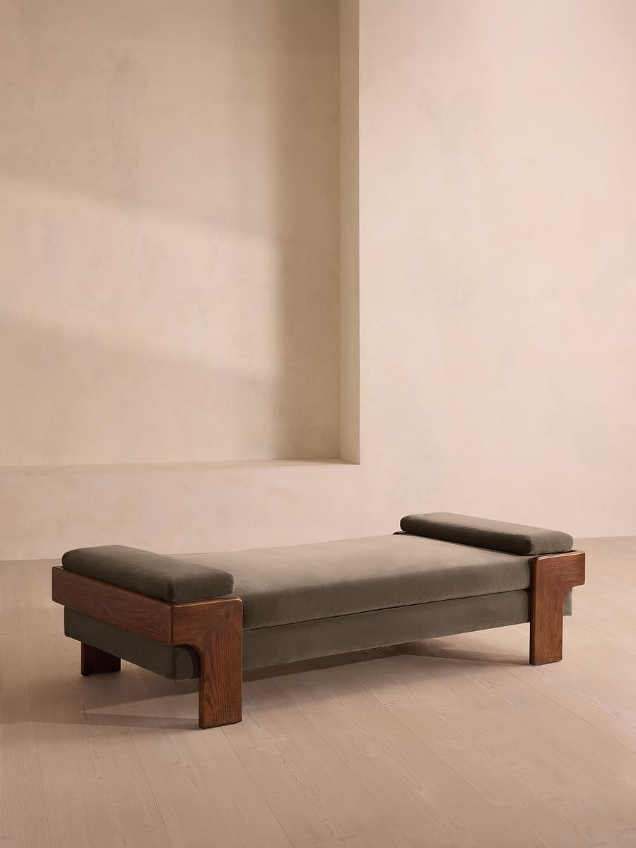 Marcia Daybed, Taupe Velvet, US - Image 0