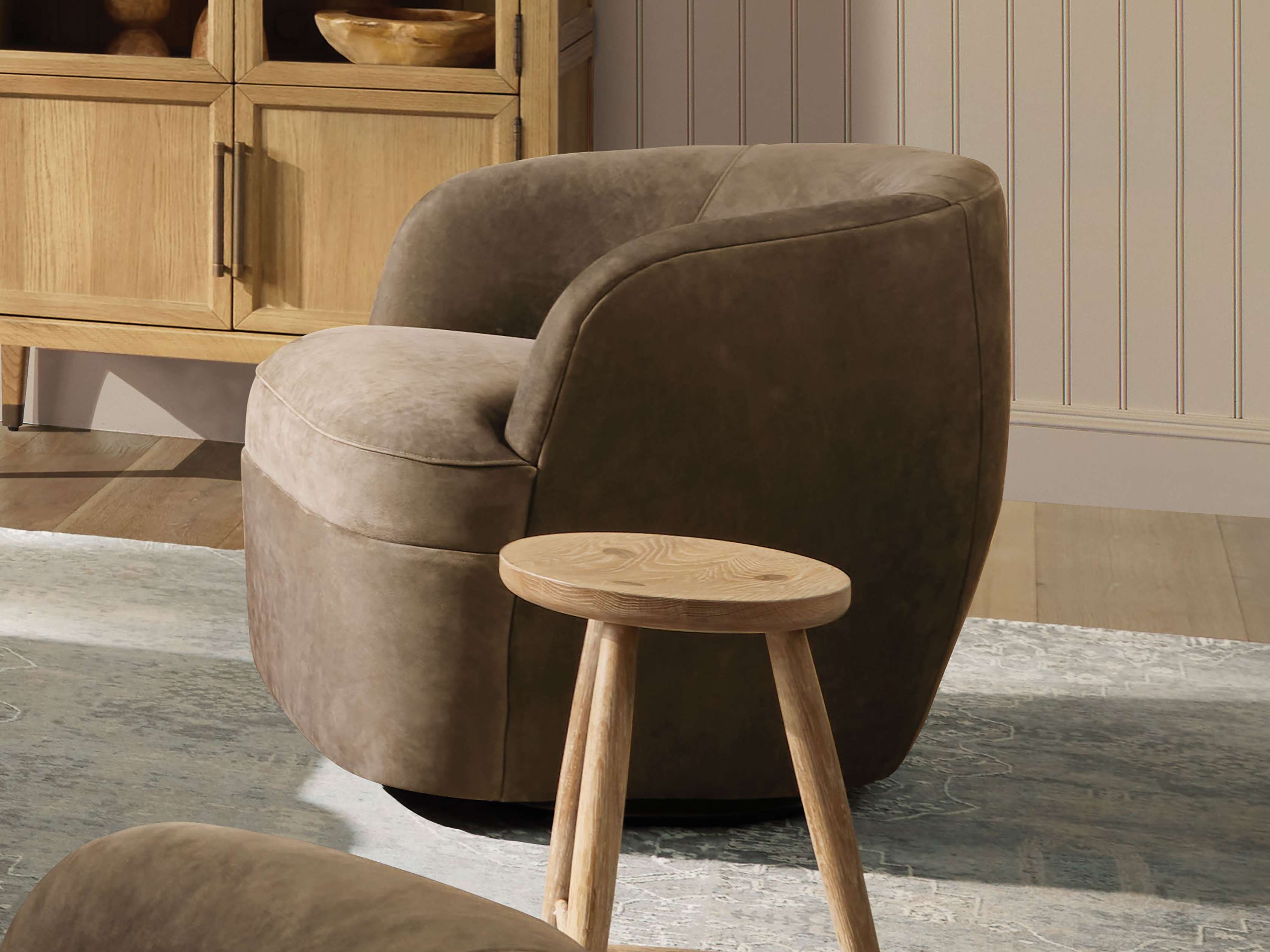 Mercer Nubuck Swivel Chair Leather in Natural  Verona Earth - Image 0