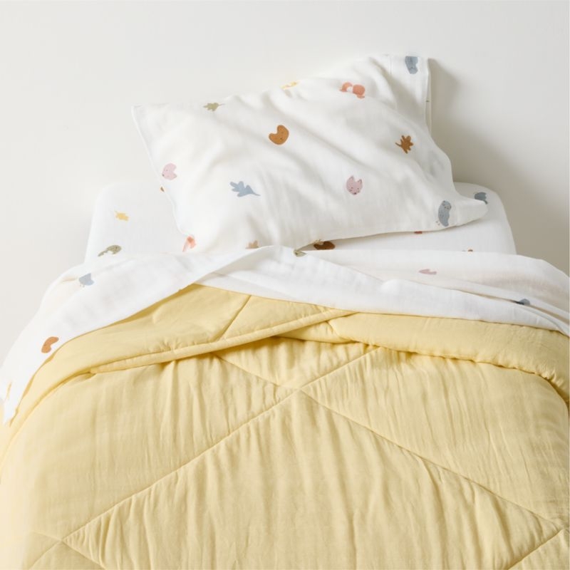 Supersoft Straw Yellow Organic Cotton Gauze Baby Crib Quilt - Image 1