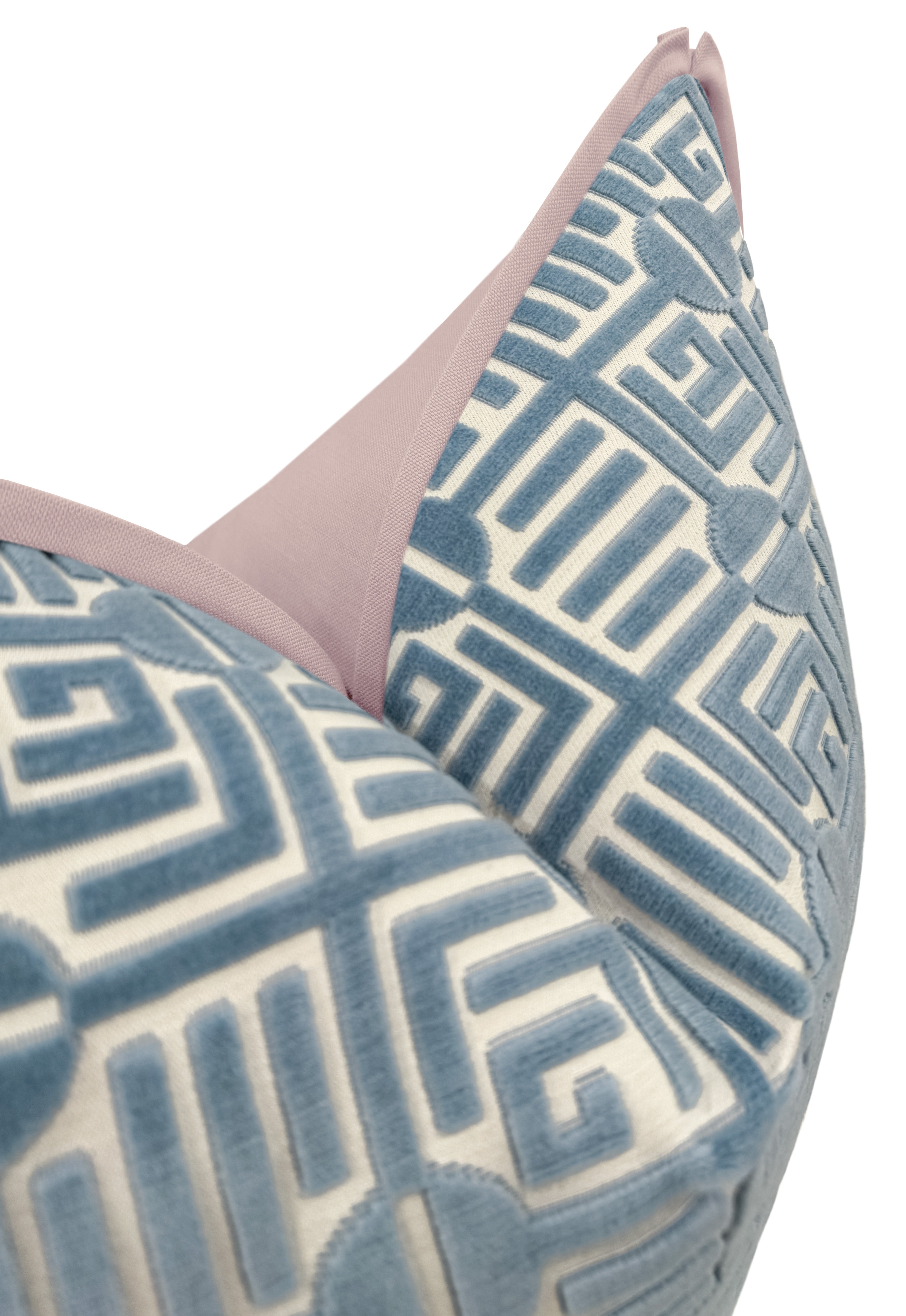 LABYRINTH VELVET // BLUE | THIBAUT - 20" X 20" / BUTTERFLY FLANGE / Powder Blue - Image 3