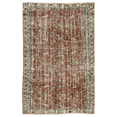 One-of-a-Kind Hand-Knotted 1960s Beige/Red/Green 4'8" x 7'3" Area Rug - Image 0