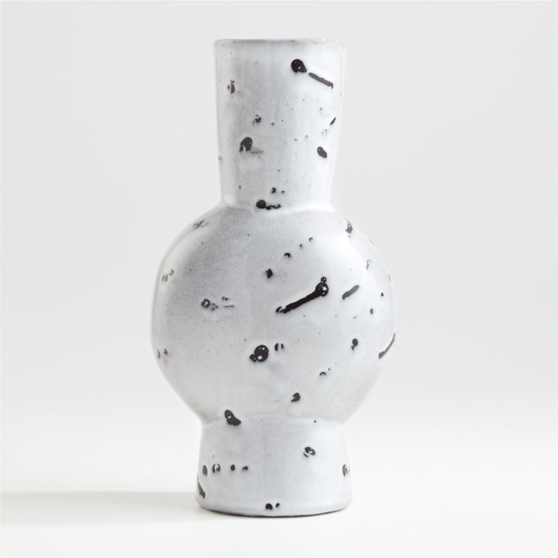 Kinai Small Arc Abstract Vase - Image 7