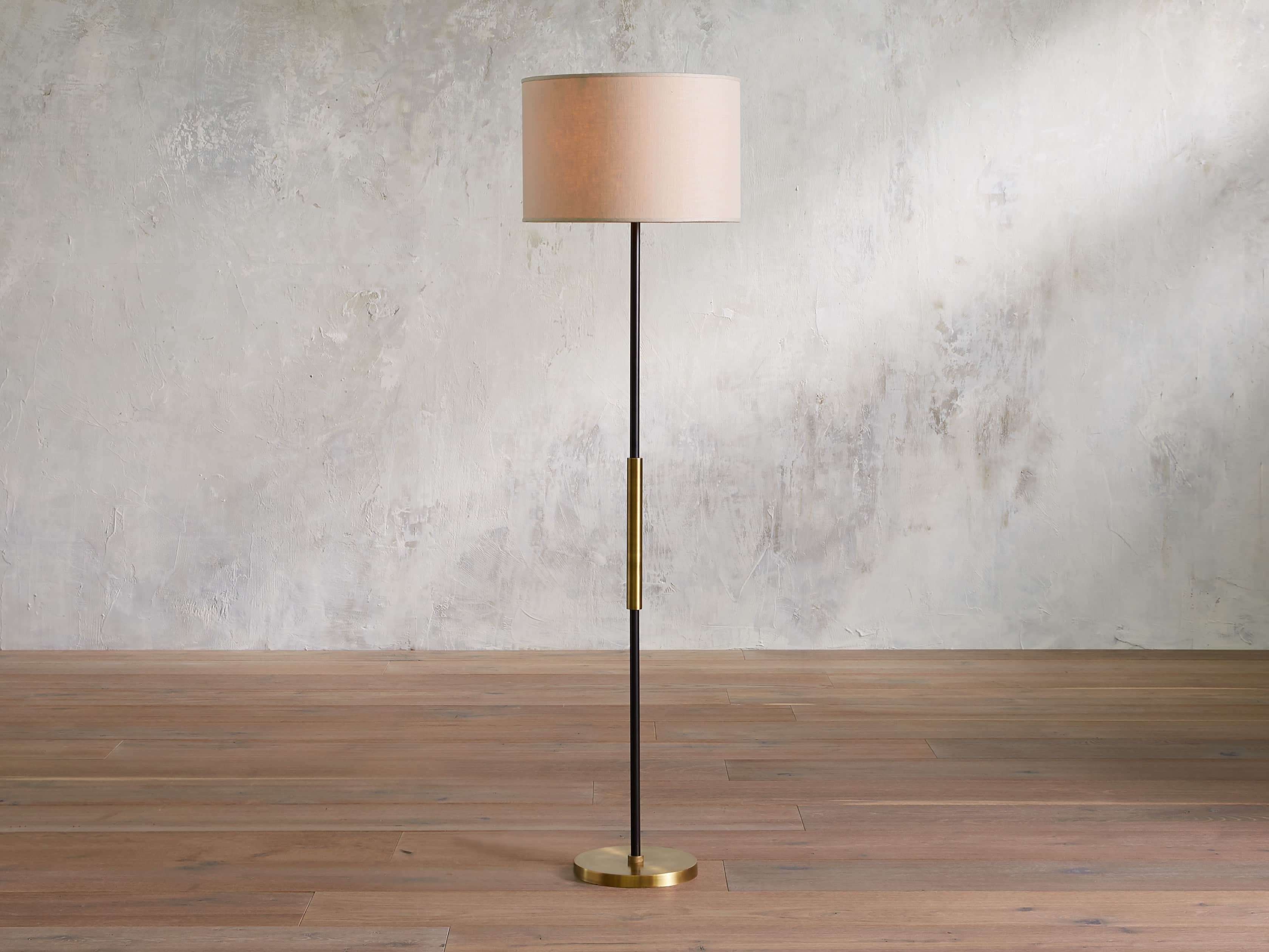 Ardea Floor Lamp in Metal Black - Image 0