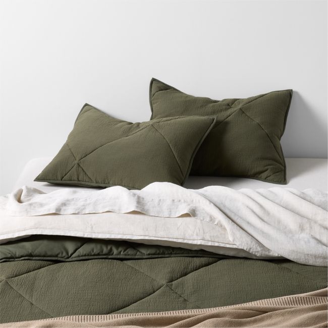 Cotton Crinkle Matelasse Burnt Green Twin/Twin XL Comforter - Image 0