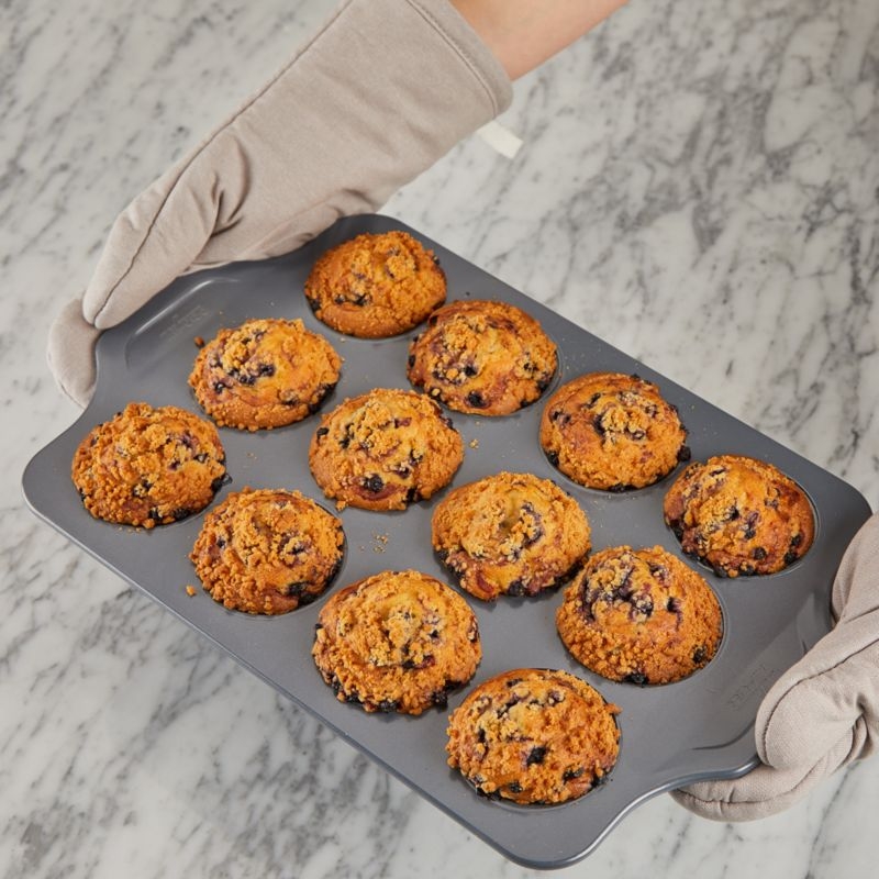 All Clad Pro ® Release 10-Piece Nonstick Bakeware Set - Image 5