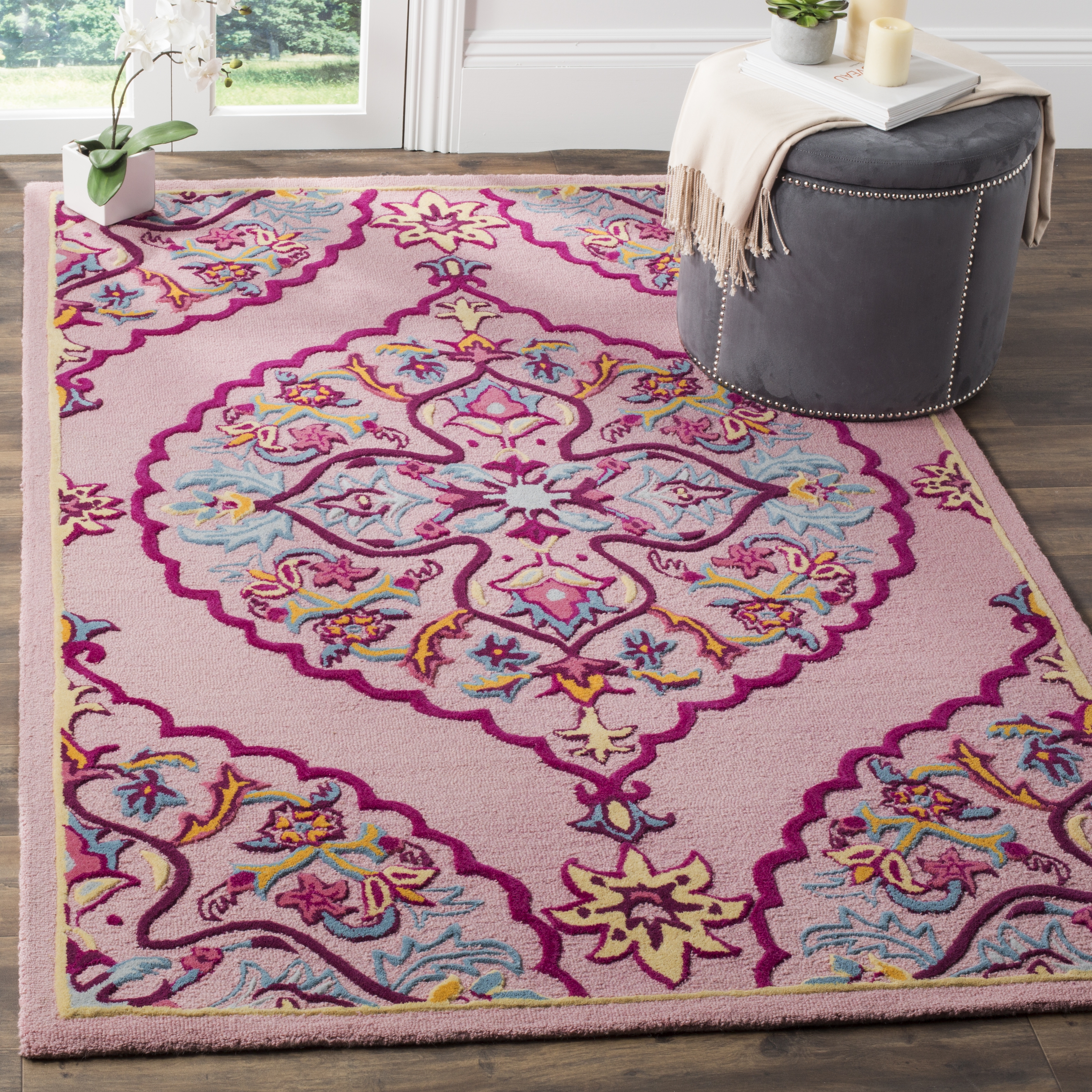 Arlo Home Hand Tufted Area Rug, BLG605A, Pink/Multi,  6' X 9' - Image 1