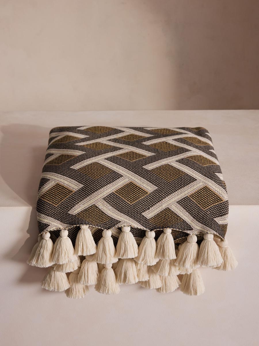 Astor Blanket - Image 0