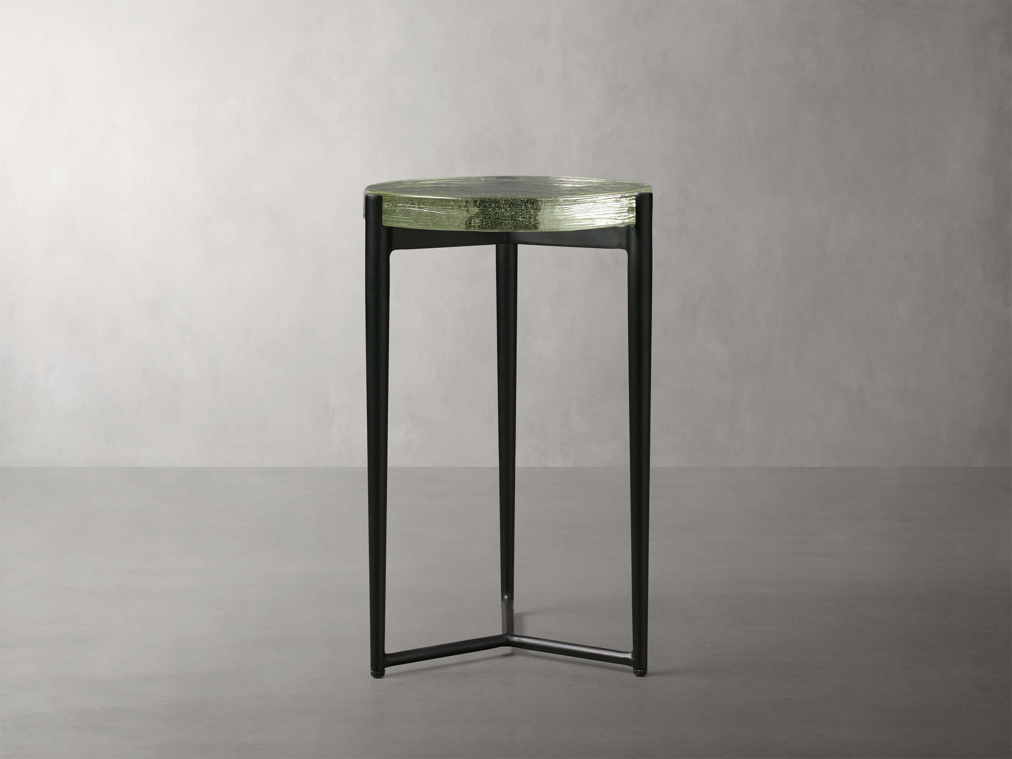 Ezio Martini Table in Glass Transparent  Seeded/Brass - Image 0