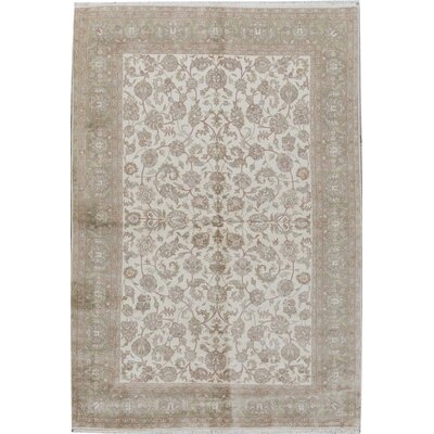 Oriental Hand-Knotted 6.1' x 9' Wool Ivory/Green Area Rug - Image 0
