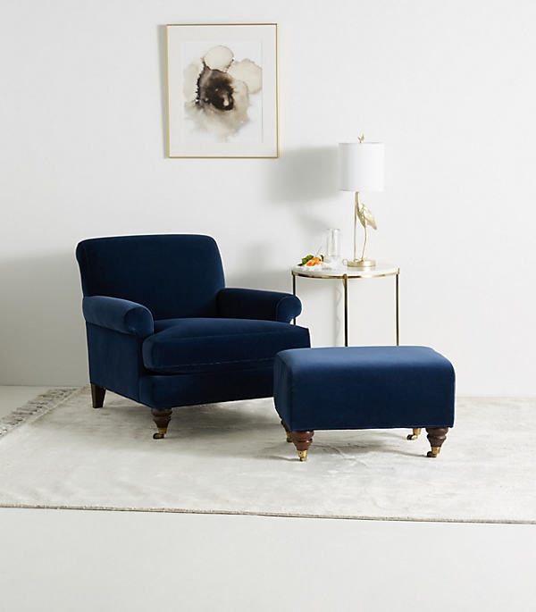 Willoughby Ottoman - Image 0