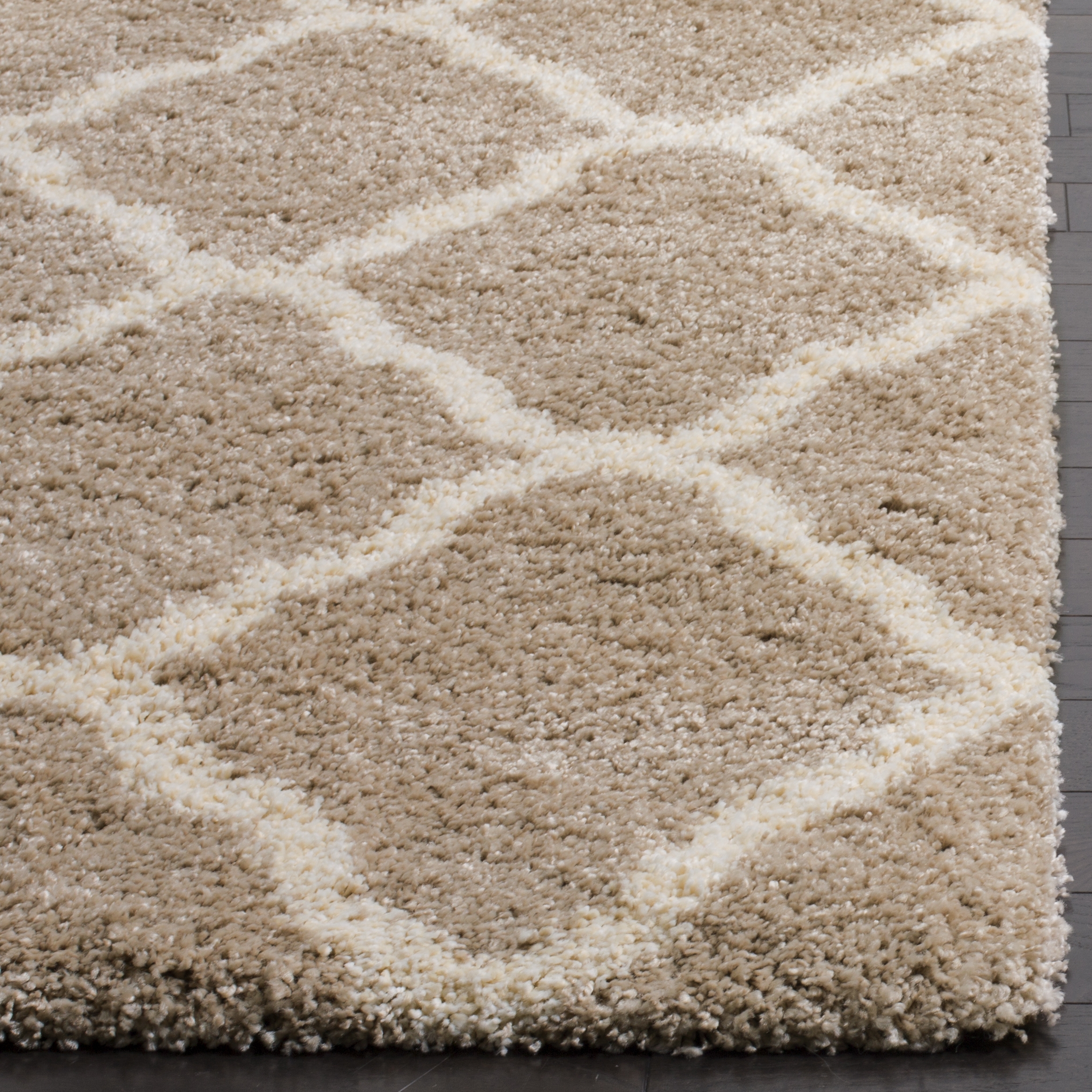 Arlo Home Woven Area Rug, SGH283S, Beige/Ivory,  8' X 10' - Image 1