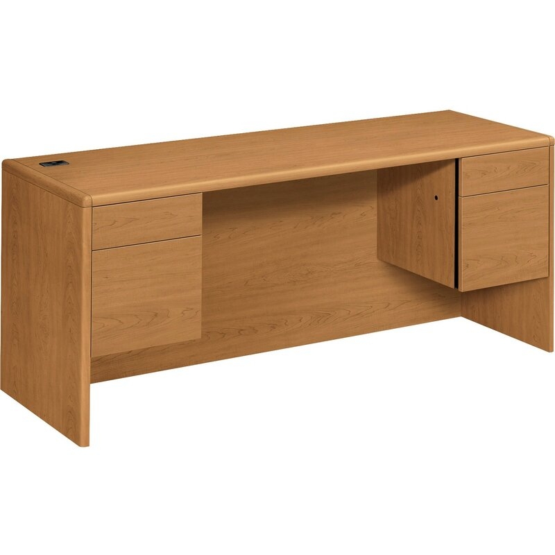 10700 Series Executive Desk Finish: Medium Oak - Image 0