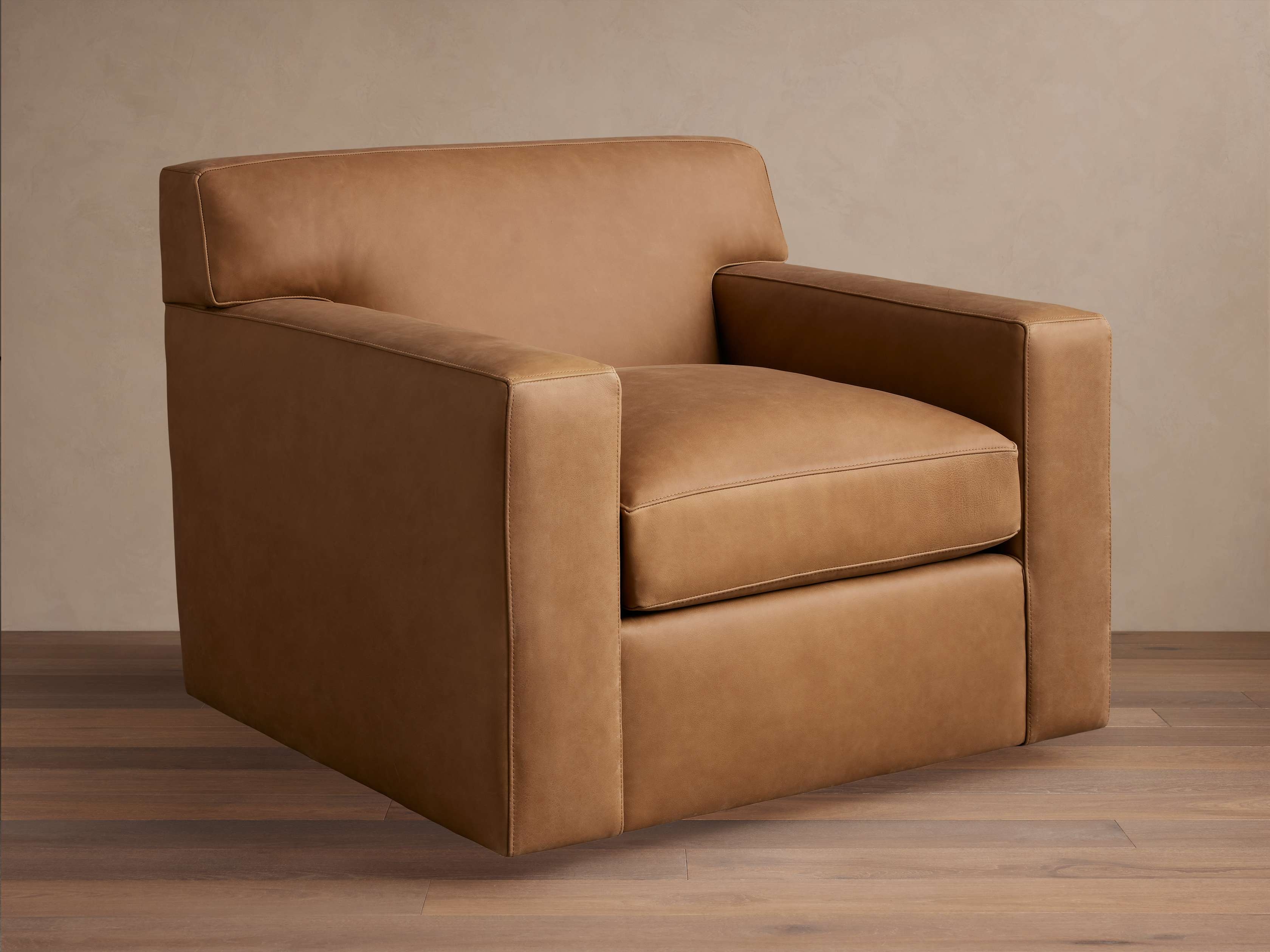 Bronte Swivel Chair Leather Lukas Ranch - Image 0