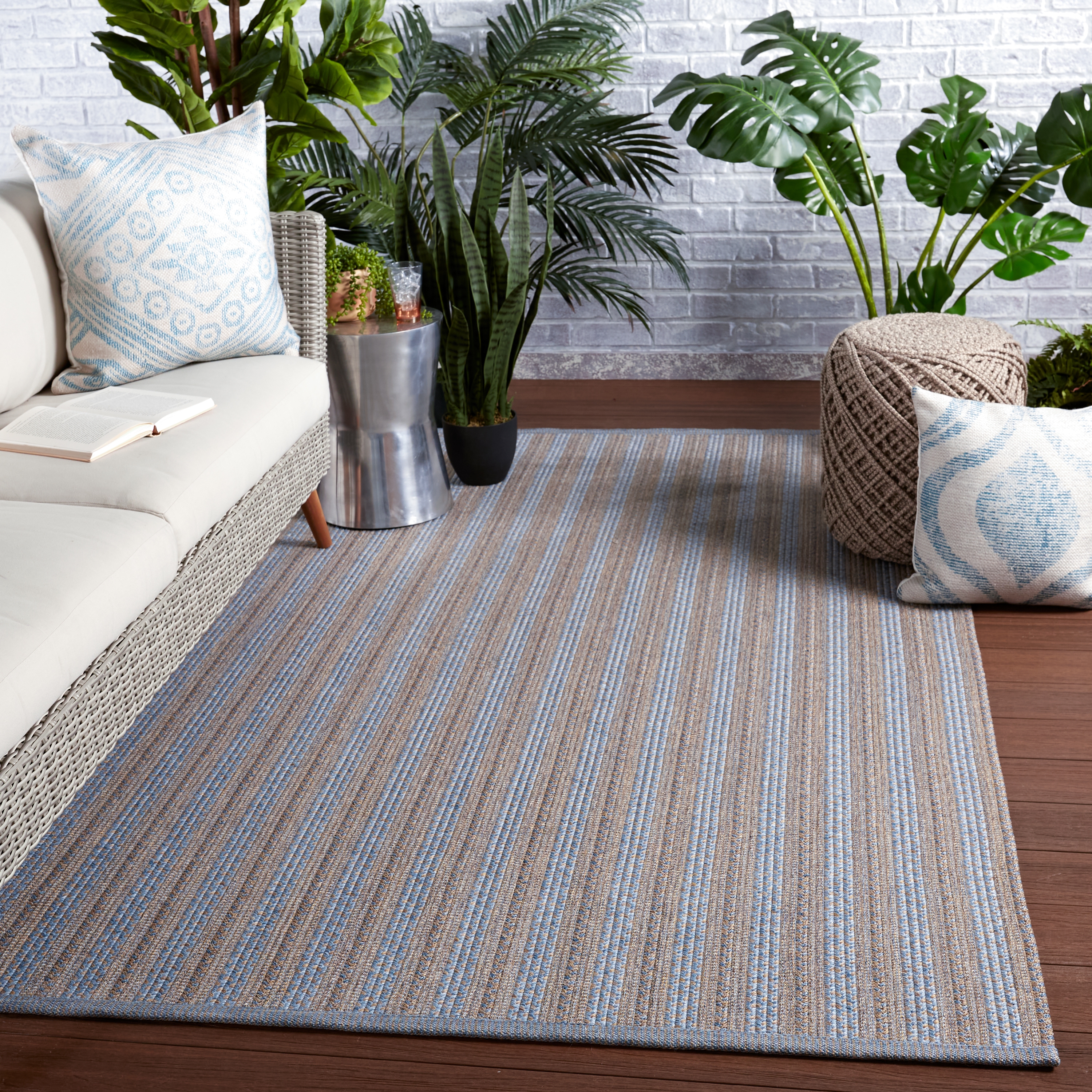 Topsail Indoor/ Outdoor Striped Light Blue/ Taupe Area Rug (4'X6') - Image 4