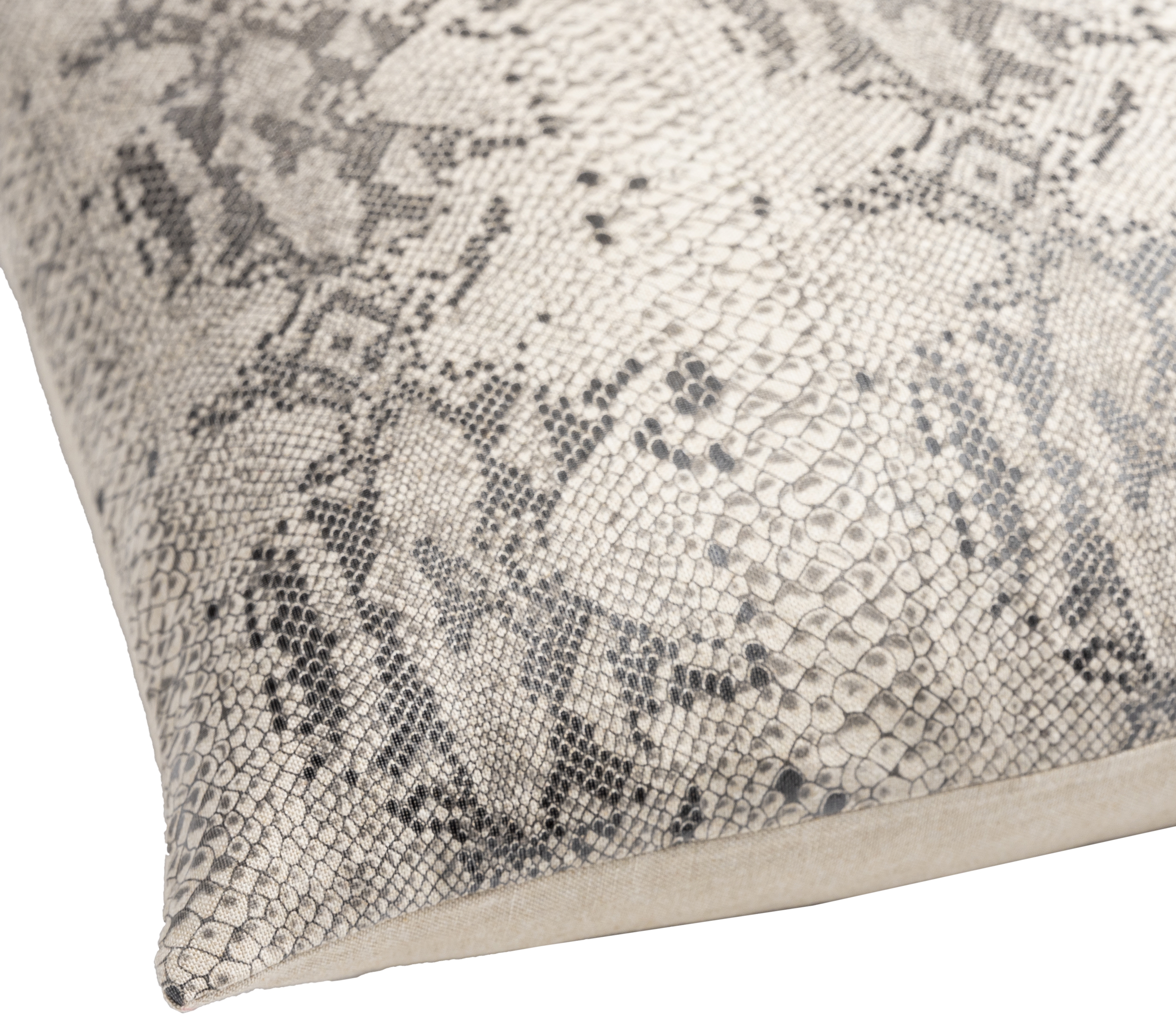 Torrid TRD-001 18"L x 18"W Pillow Cover - Image 1