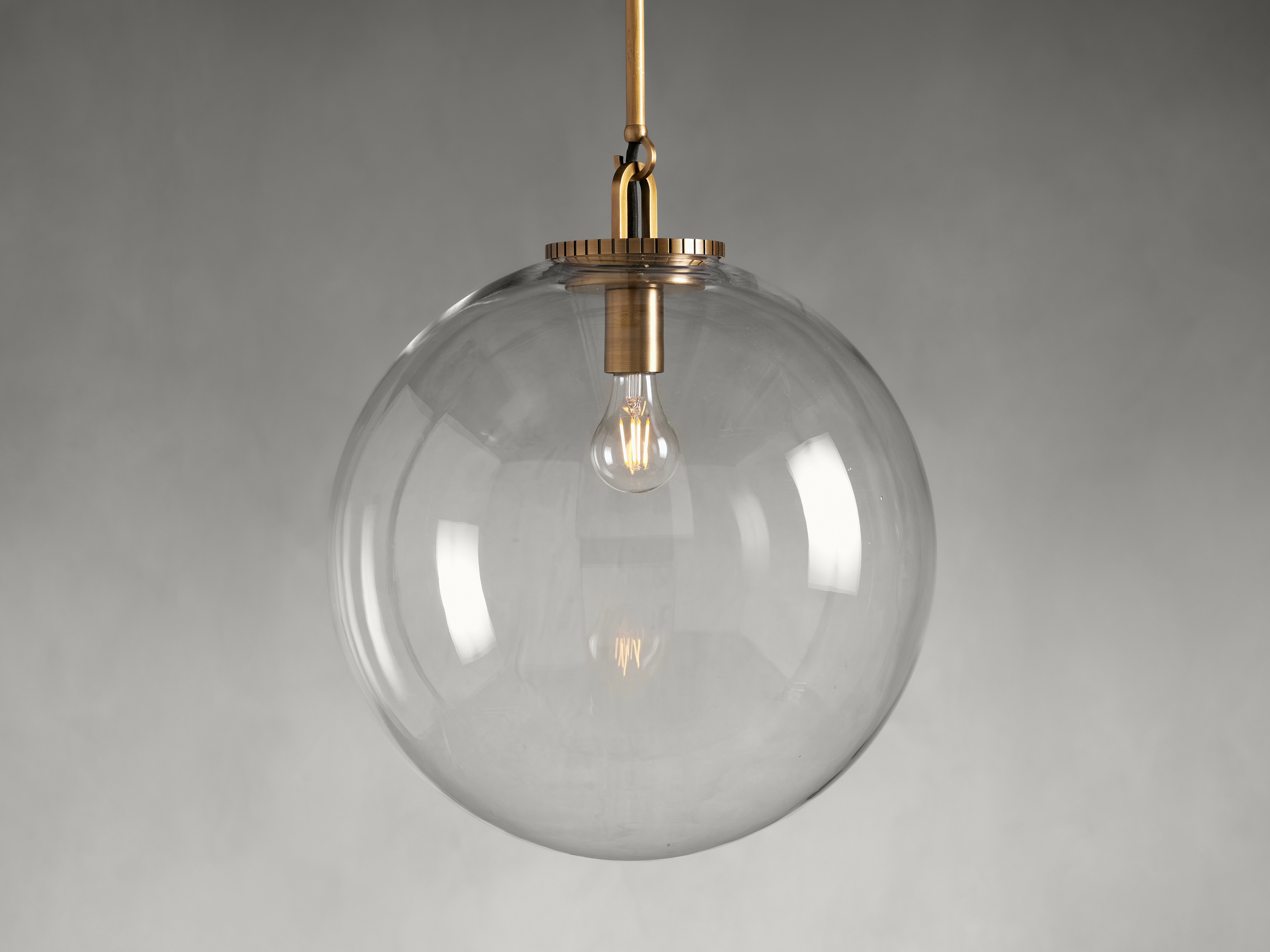 Wescott Globe Pendant with Rod in Glass Large Brass /Clear - Image 0