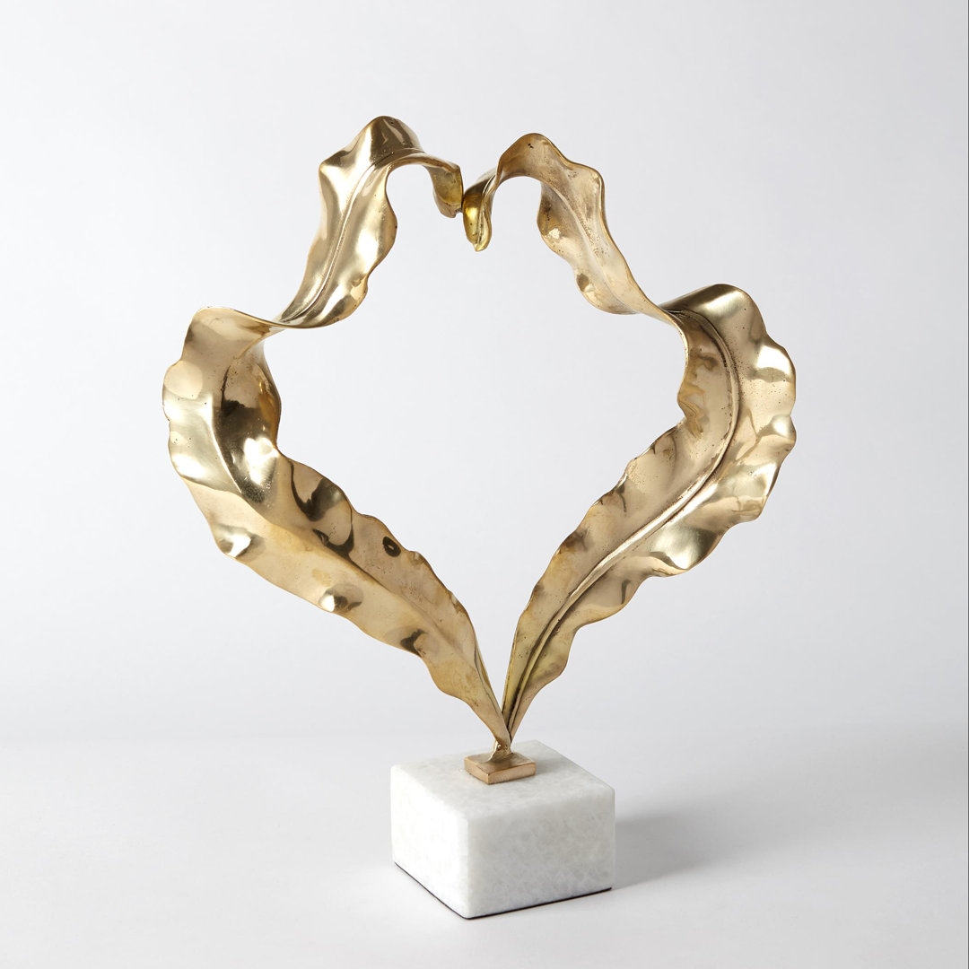 Signature III Leaf Sculpture - Image 0