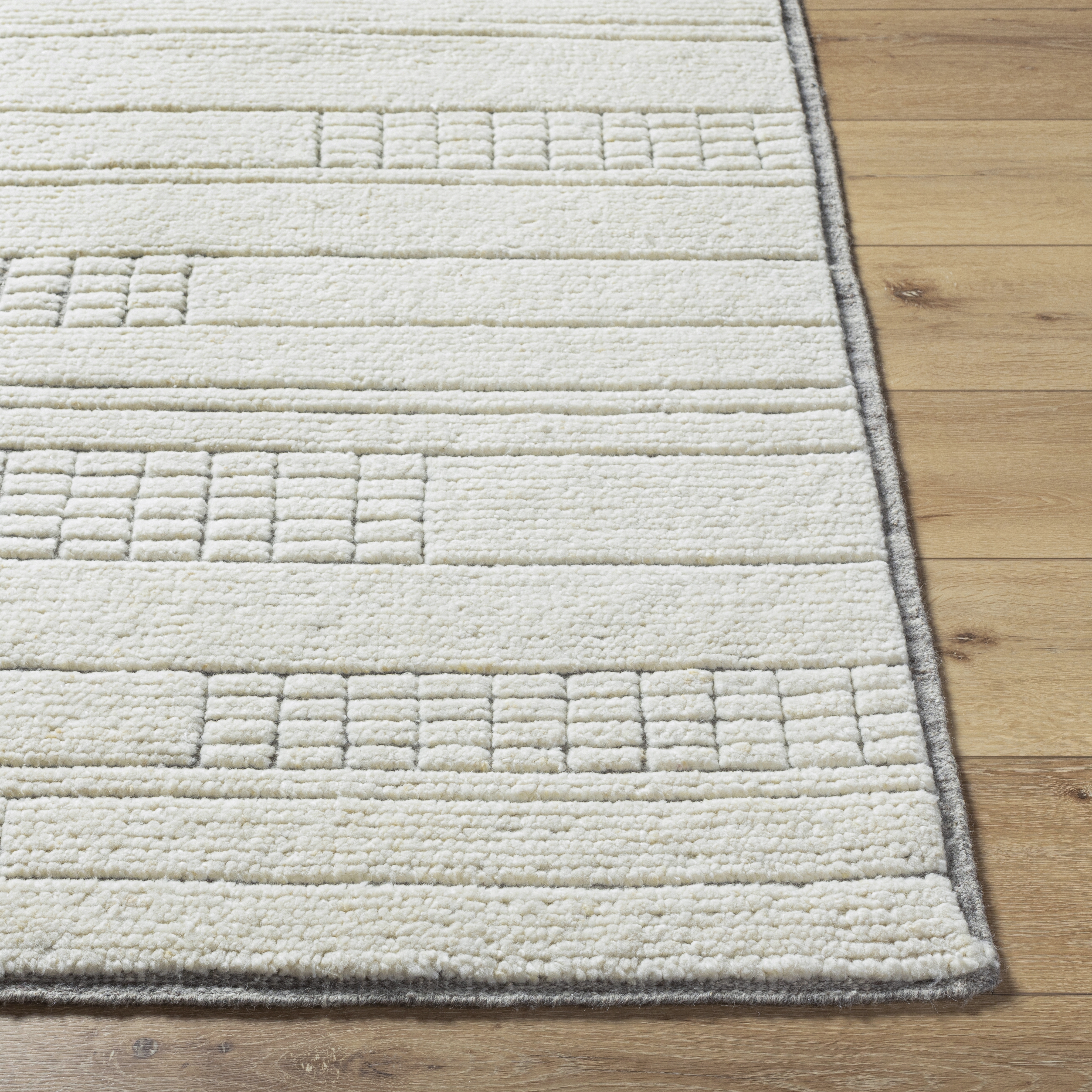 Davey Beige Indoor 8' x 10' Handmade Rug - Image 2