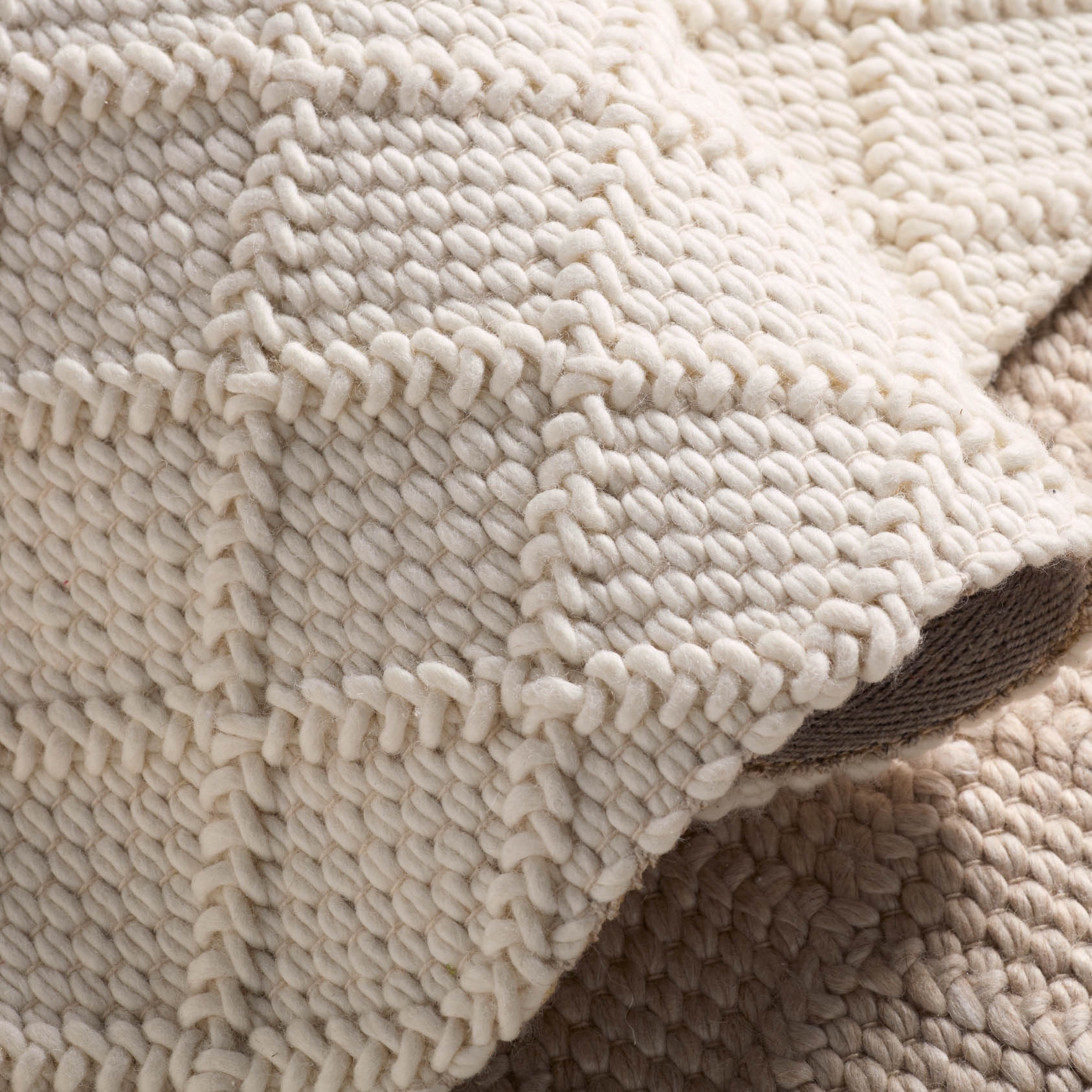 Ankine KIR02 Handmade Trellis Ivory Area Rug (6'x9') - Image 6