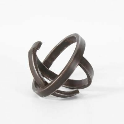 Avera Twist Sculpture - Image 0