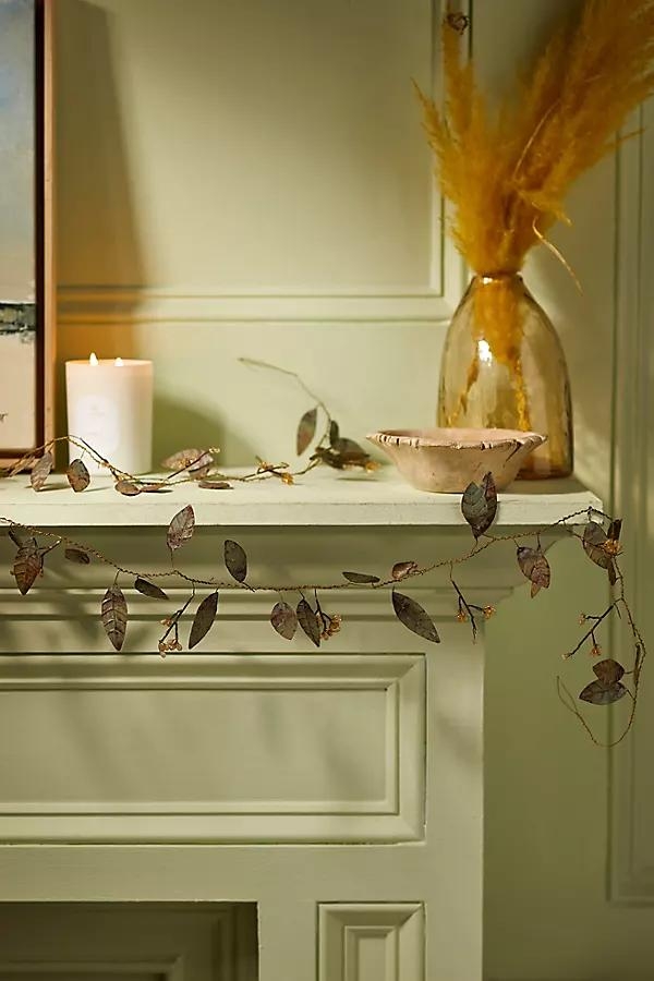 Leaf + Berry Iron Garland - Image 0
