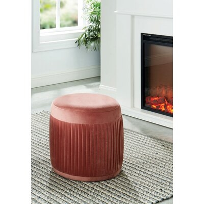 Michalak Pouf - Image 0