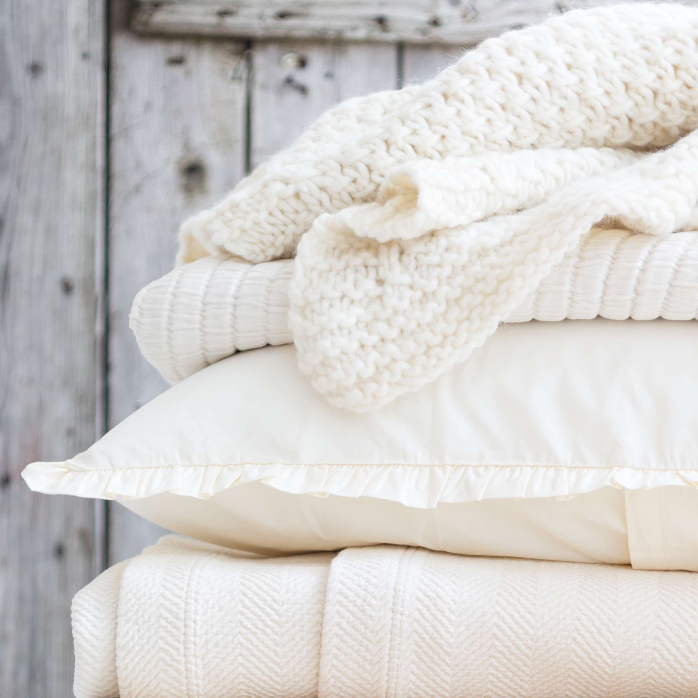 Boyfriend Ivory matelasse coverlet - Image 3