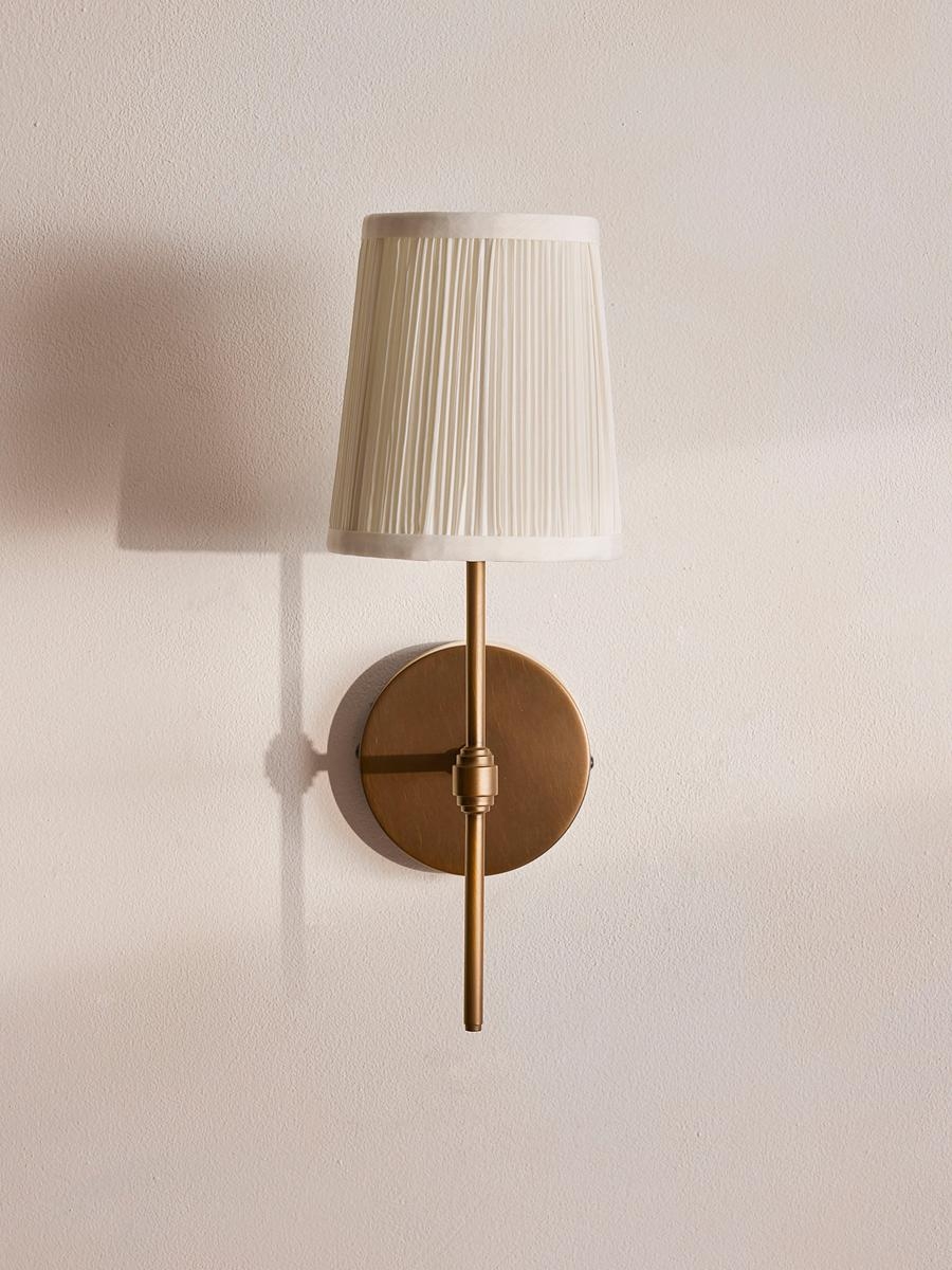 Isobella Wall Light, Antiqued Brass, US - Image 0