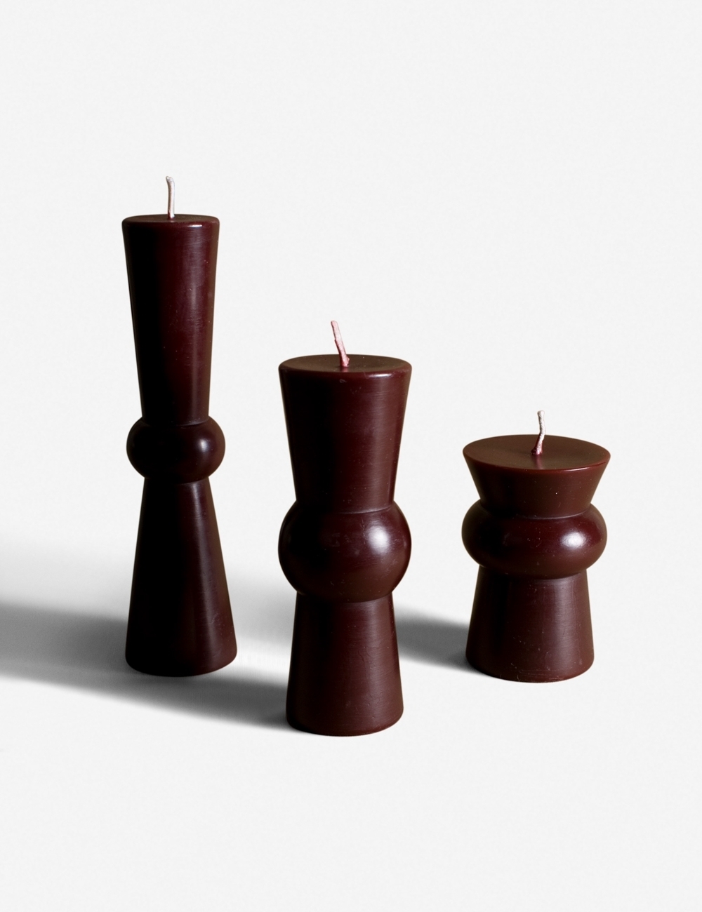 Wren Pillar Candle, Sangria - Image 0