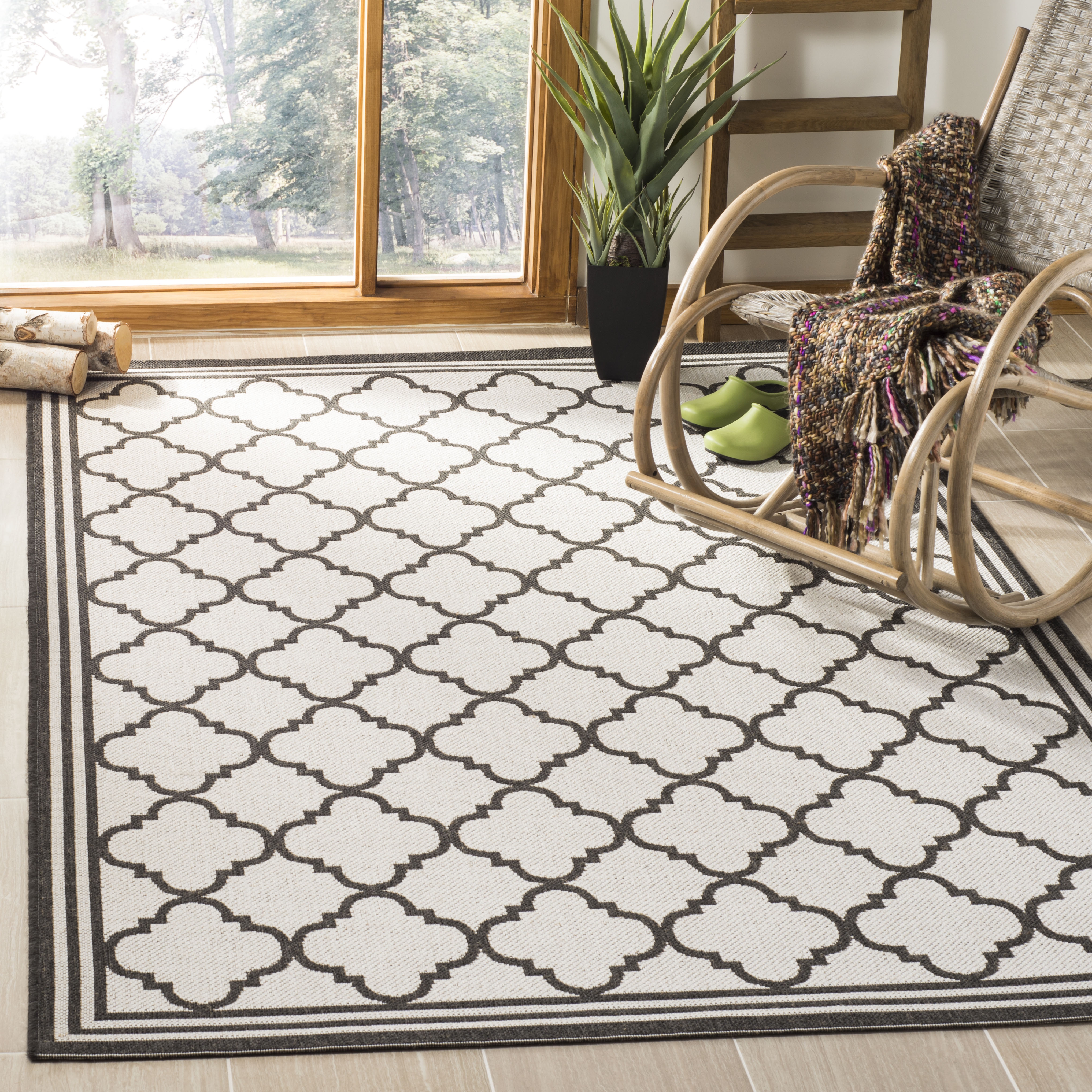 Arlo Home Indoor/Outdoor Woven Area Rug, LND121A, Light Grey/Charcoal,  4' X 6' - Image 1