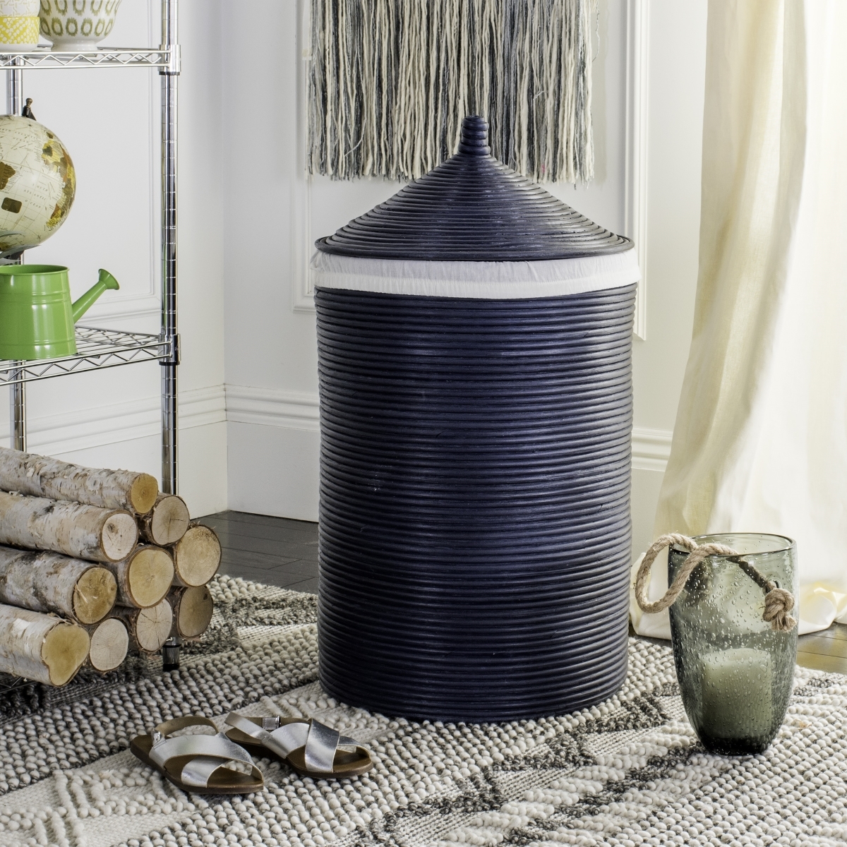 Wellington Laundry Basket - White / Navy - Safavieh - Image 1