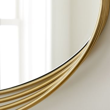 Zelda Oval Metal Mirror Antique Brass - Image 3