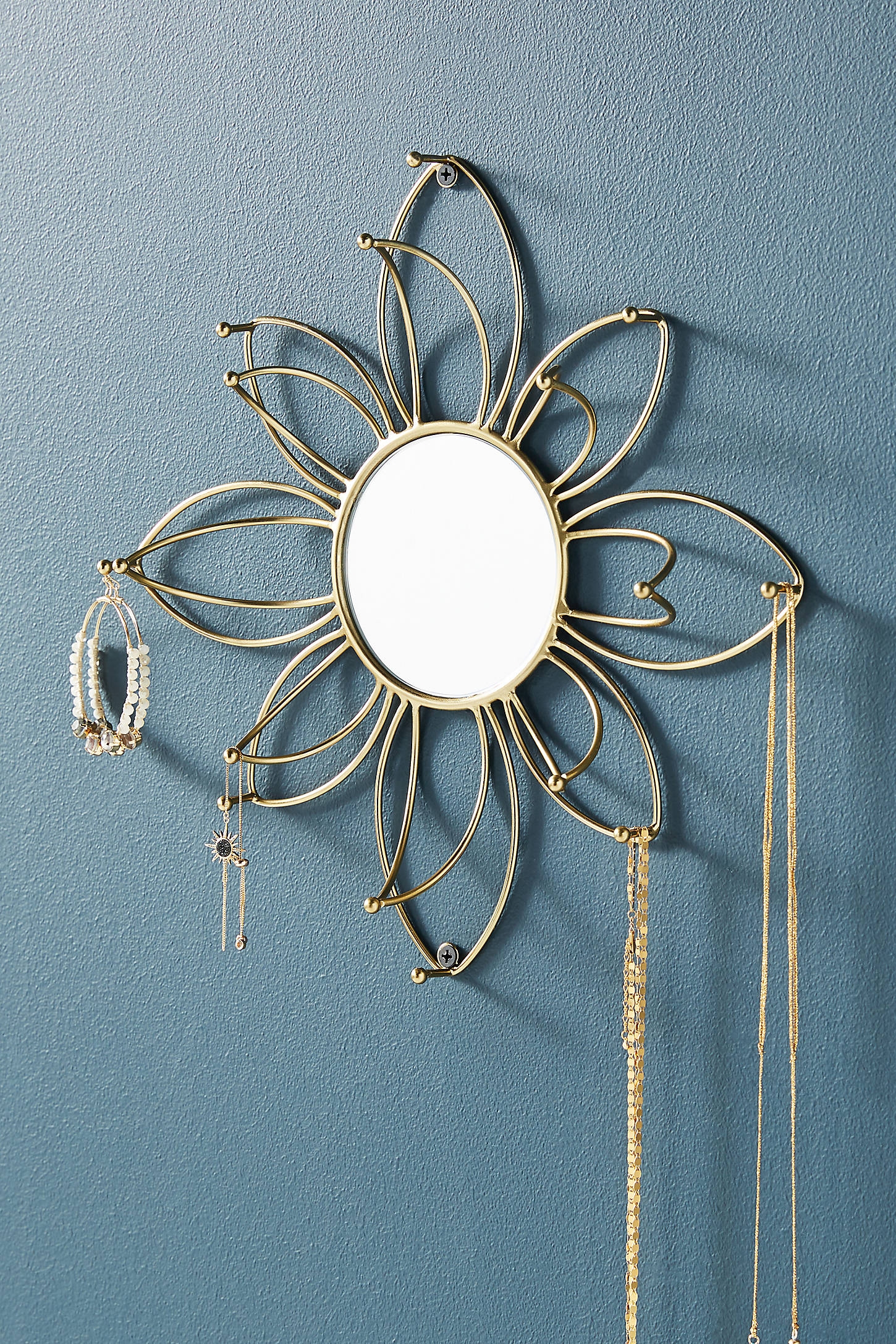 Mirrored Flower Jewelry Organizer - Image 0