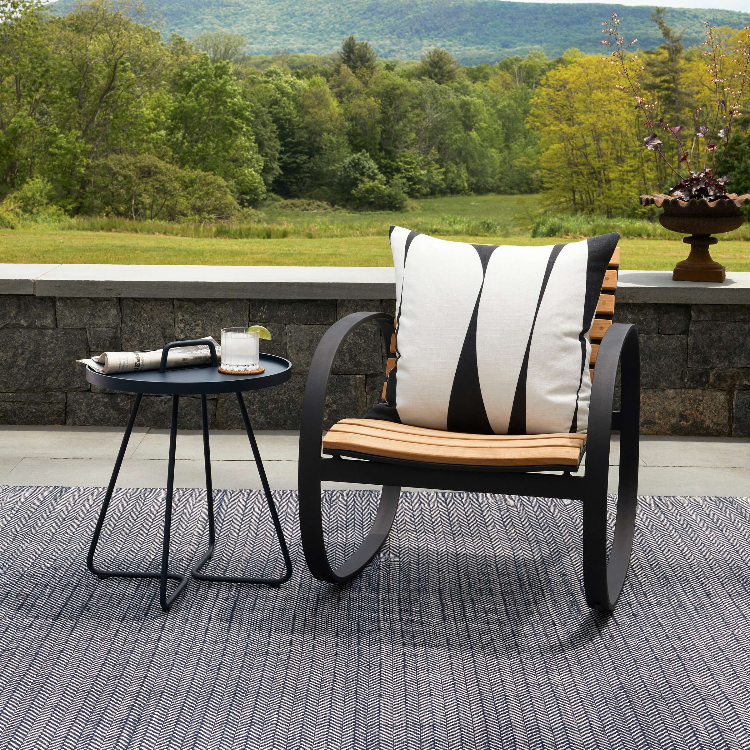 Herringbone Navy/Ivory Handwoven Indoor/Outdoor Rug - Image 2