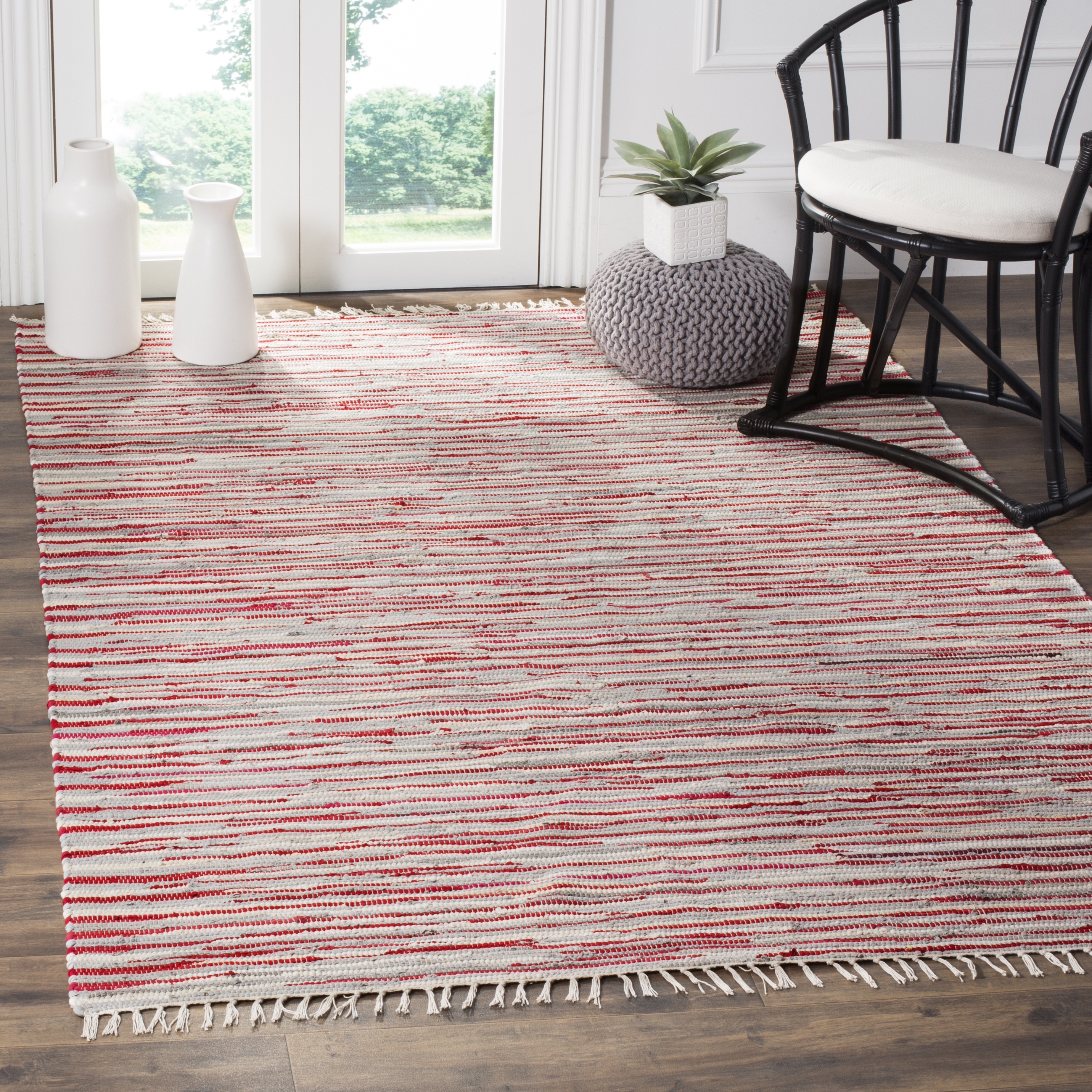 Arlo Home Hand Woven Area Rug, RAR129R, Red/Multi,  4' X 6' - Image 1