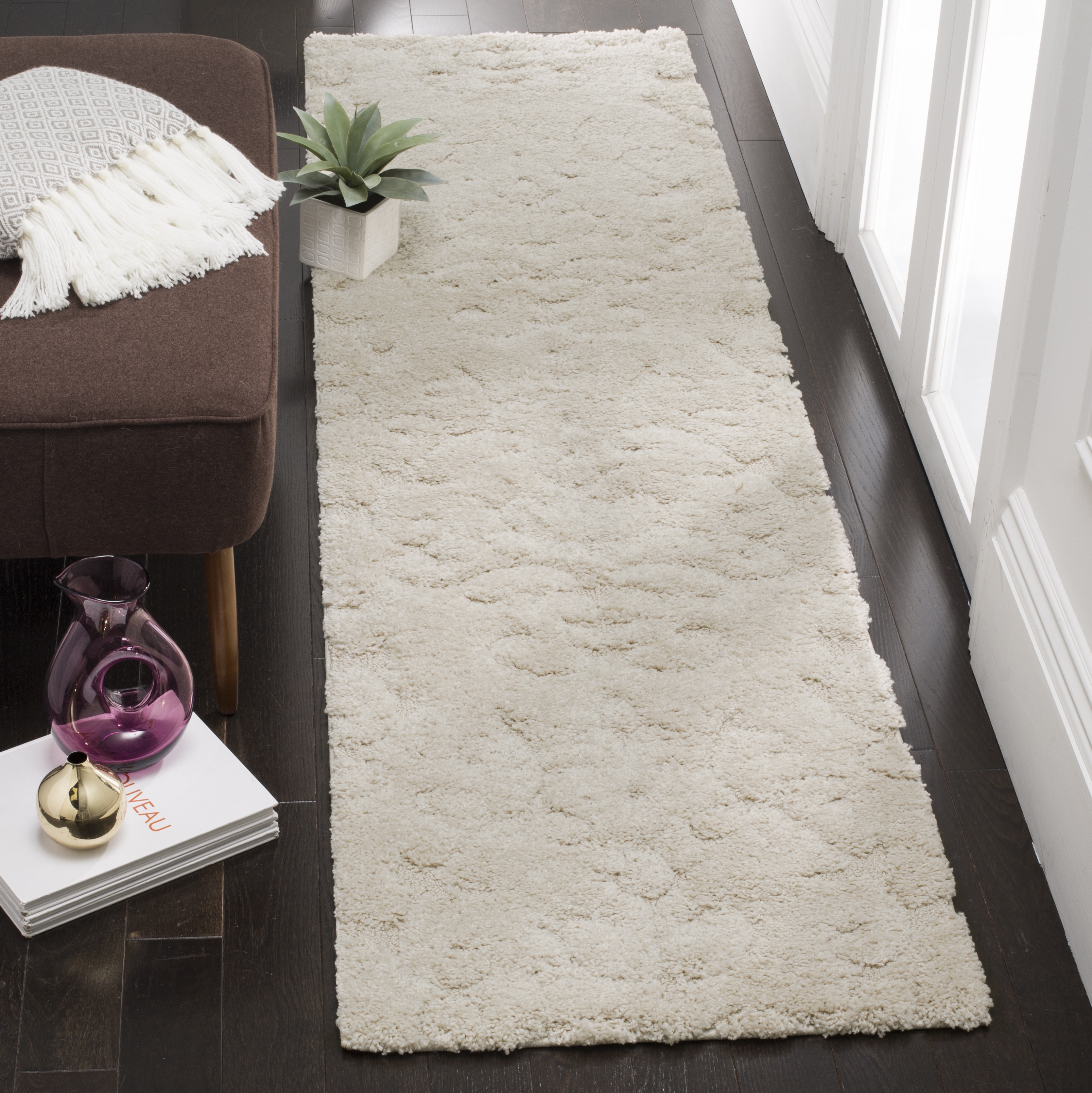 Arlo Home Woven Area Rug, SG470-1111, Cream/Cream,  2' 3" X 8' - Image 1