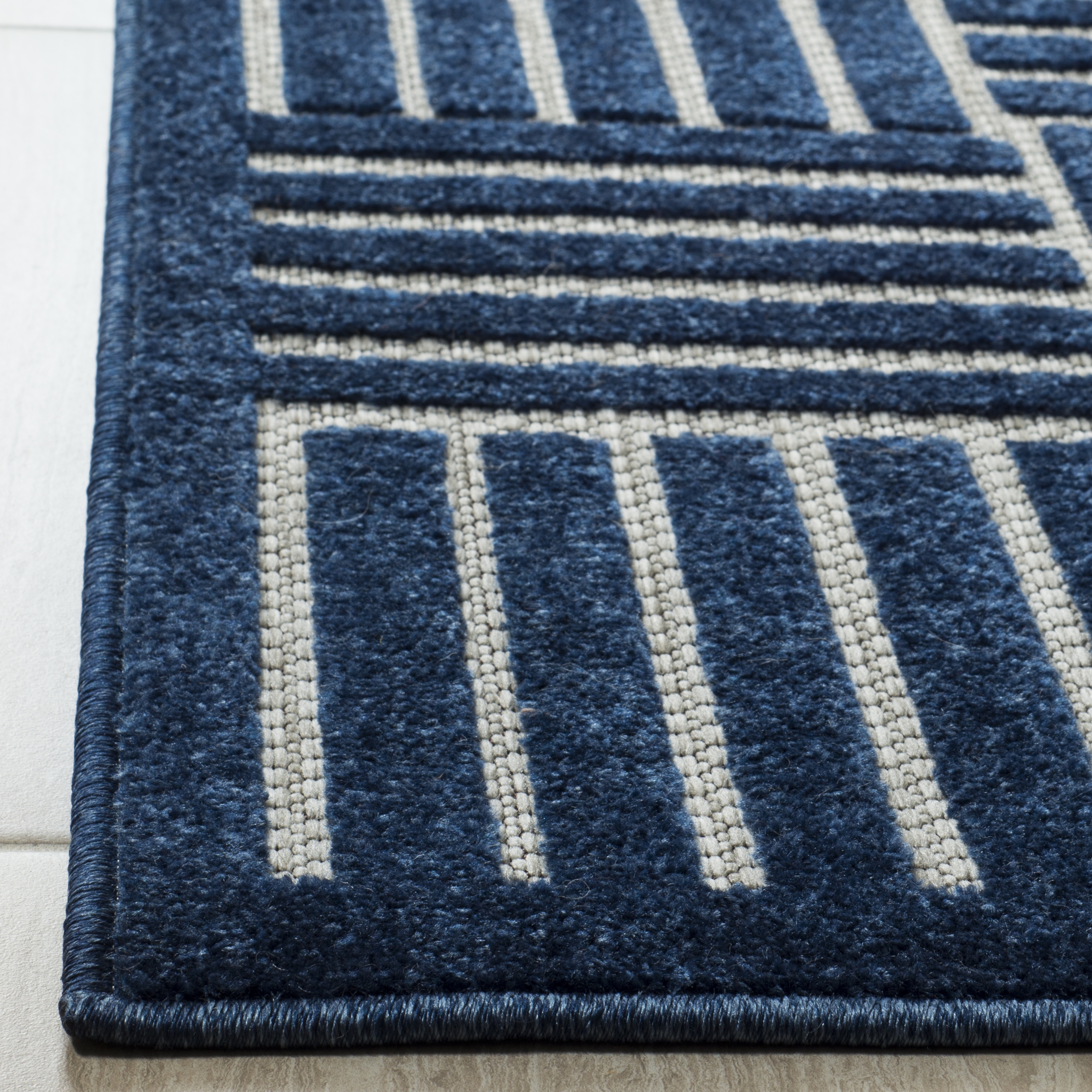 Arlo Home Indoor/Outdoor Woven Area Rug, COT942A, Blue/Grey,  5' 3" X 7' 7" - Image 2