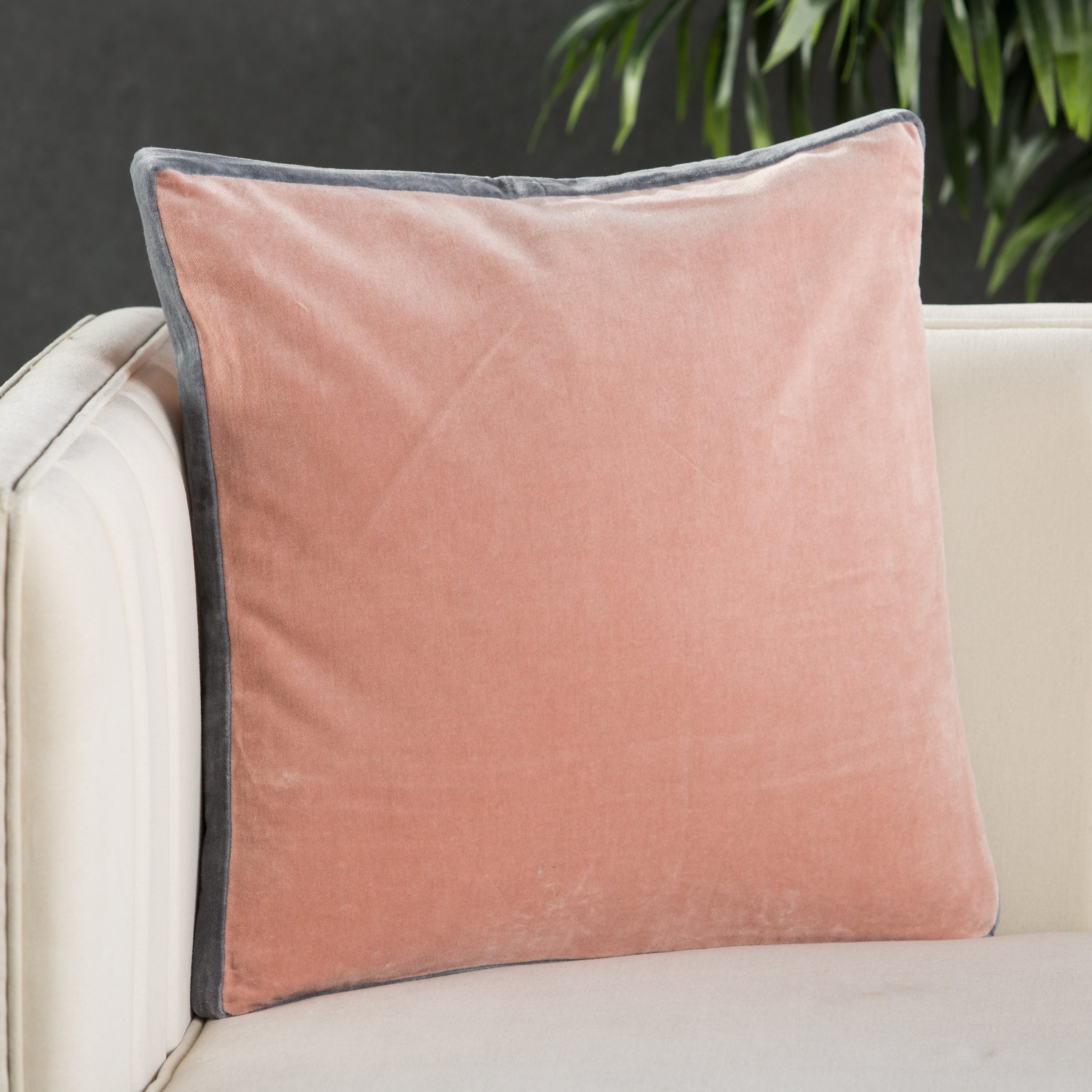 Design (US) Blush 18"X18" Pillow Indoor - Image 3
