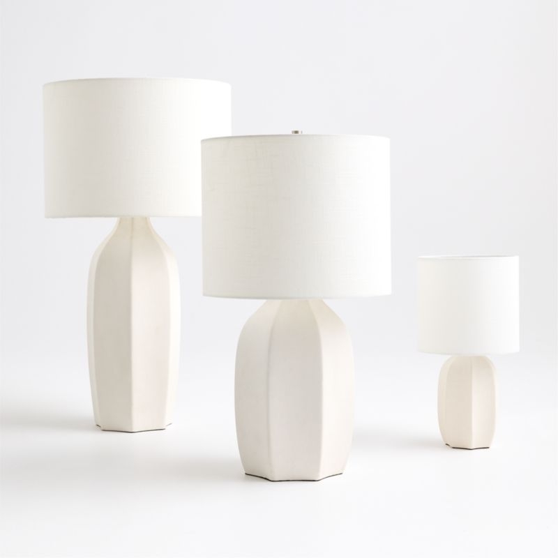 Amaryllis White Ceramic Mini Table Lamp 15" - Image 3