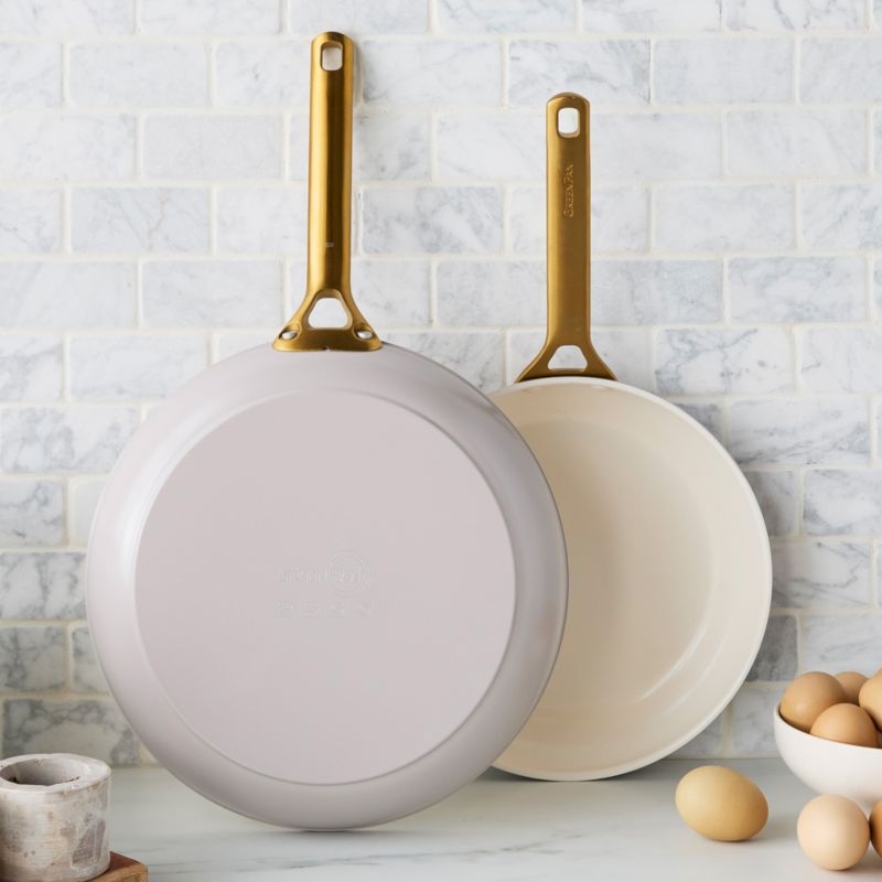 GreenPan ™ Reserve Pro Oyster Ceramic Non-Stick 10" and 12" Fry Pans Set - Image 2