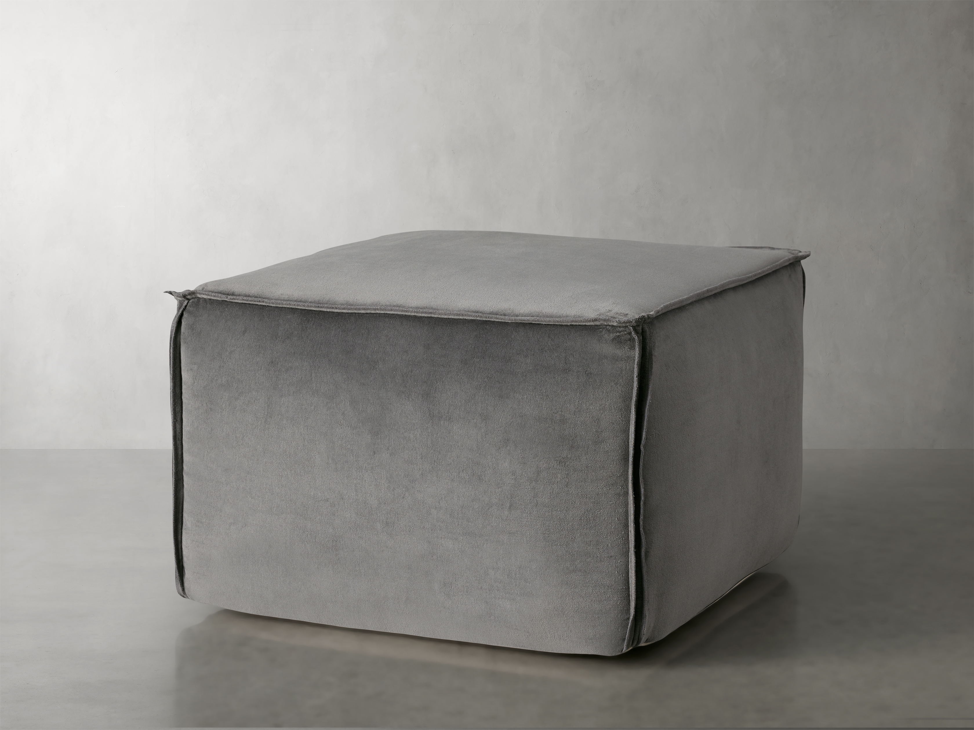 Washed Pouf Velvet in Gray  Grey - Image 0