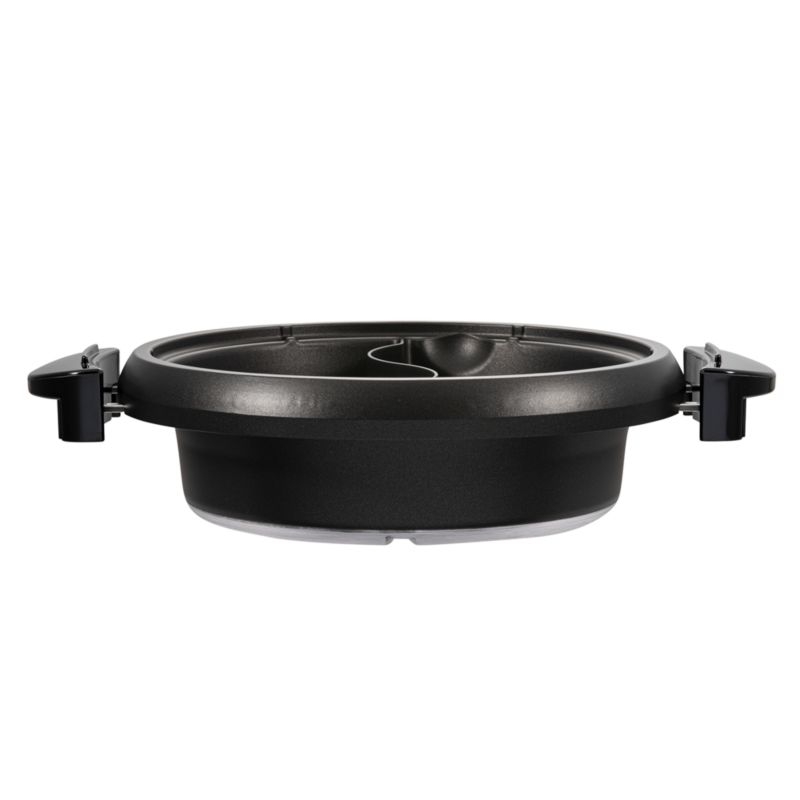 Zojirushi ® Gourmet d'Expert ® Electric Skillet with Yin Yang Hot Pot - Image 4