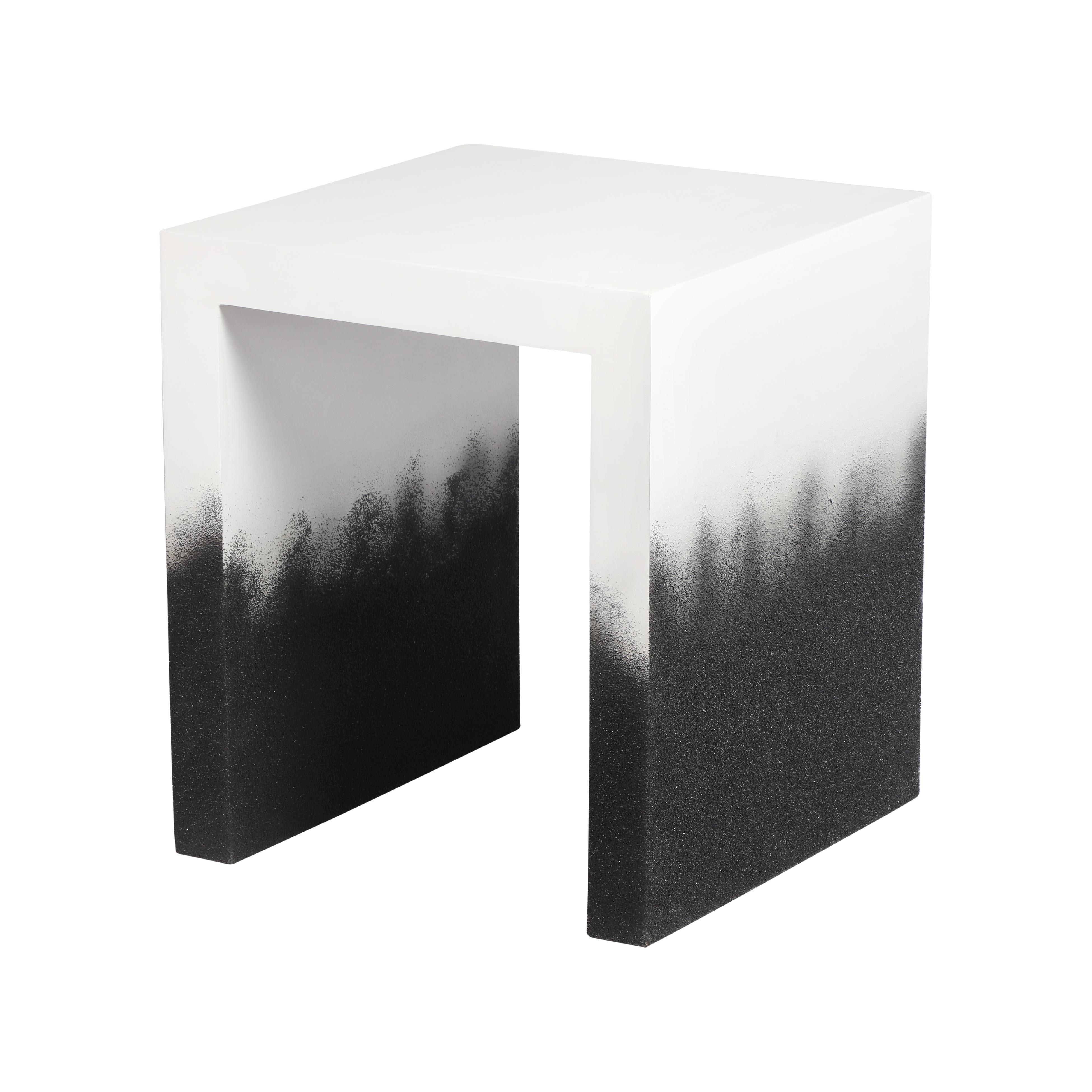 Matra Black and White End Table - Image 2