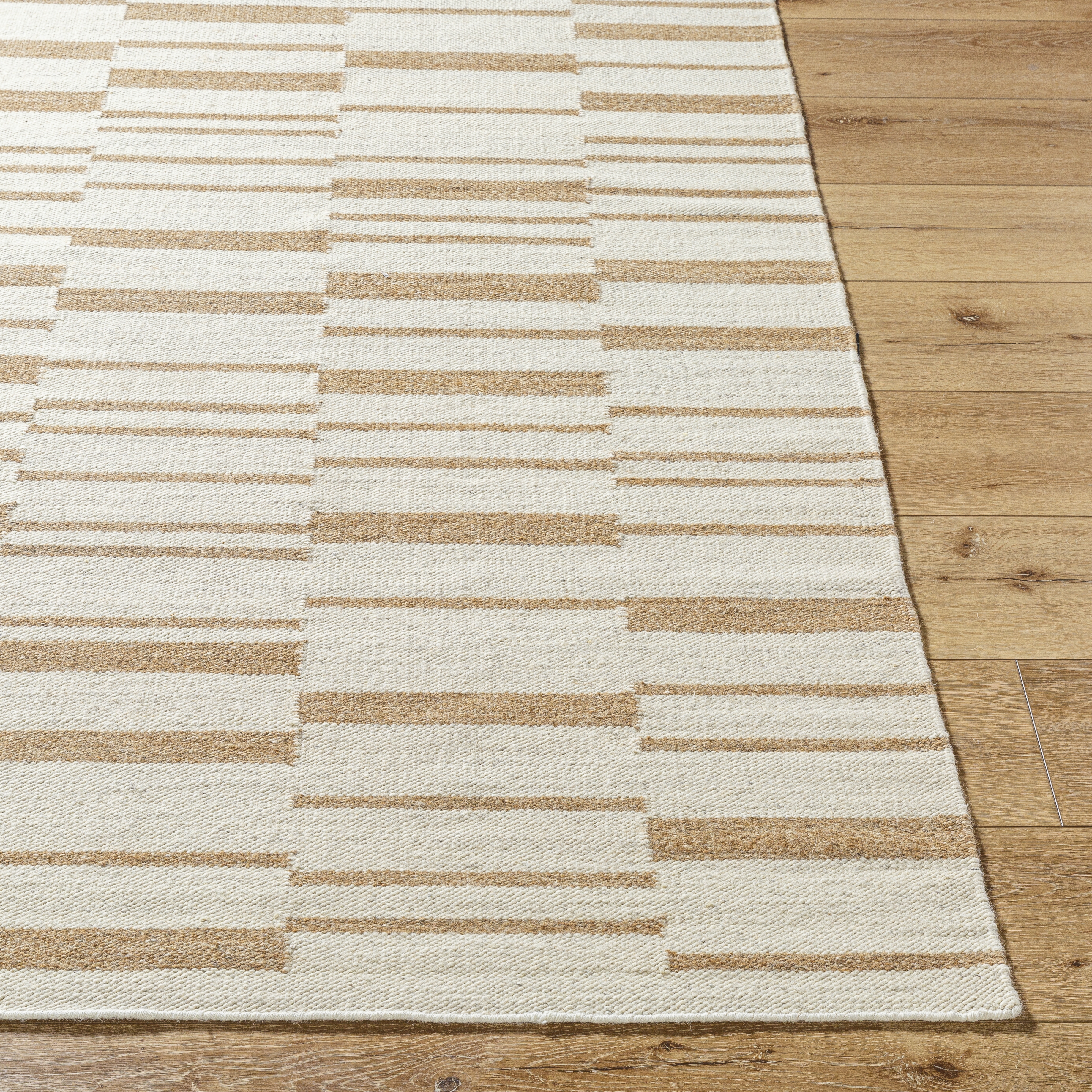 Lanesra Beige Indoor 5' x 7'6" Handmade Rug - Image 2