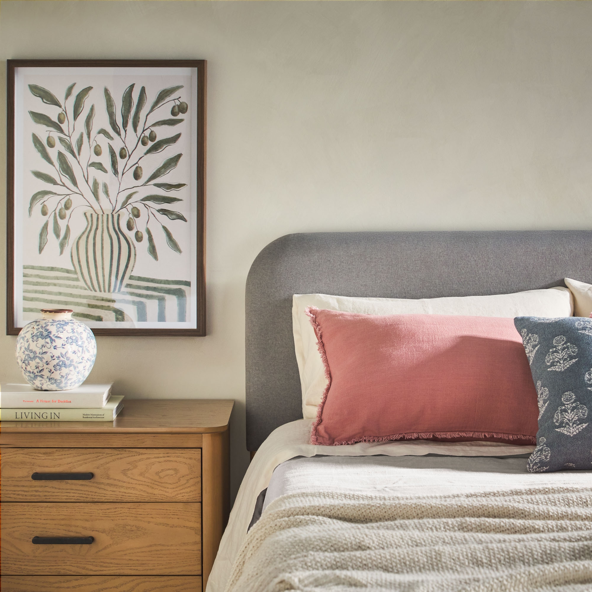 Contemporary Solid Wood King Bed with Curved Headboard - English Oak/Grey - Image 6