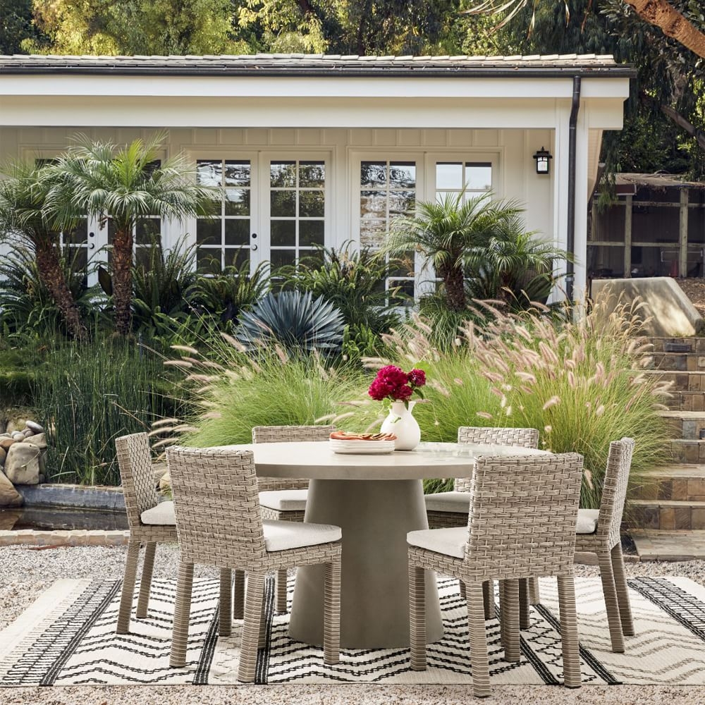 Concrete Pedestal Outdoor 32 in Round Dining Table, Gray Concrete - Image 2