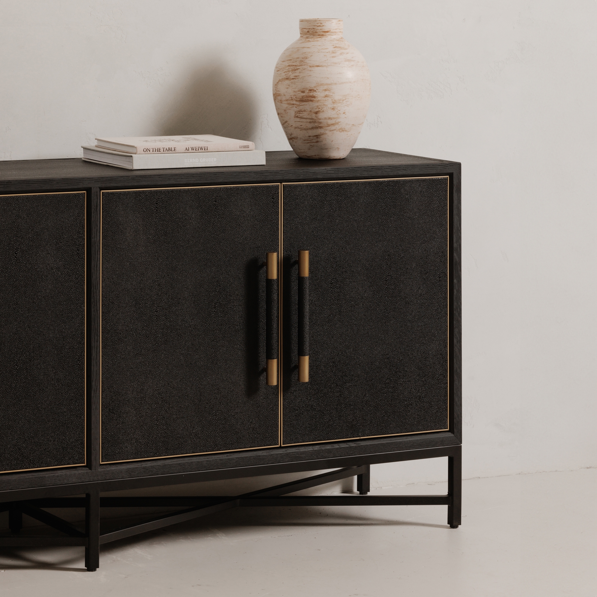 Mako Sideboard Black - Image 9