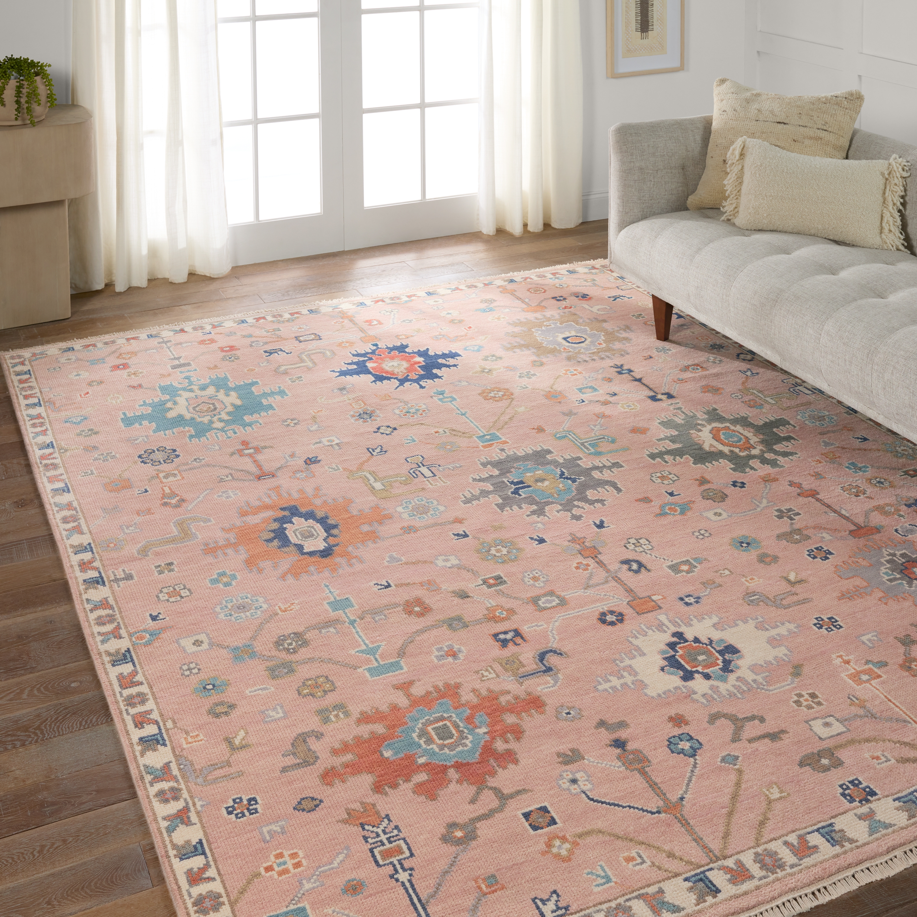 Matera EVE04 Handknotted Floral Pink and Blue Area Rug (10'x14') - Image 4