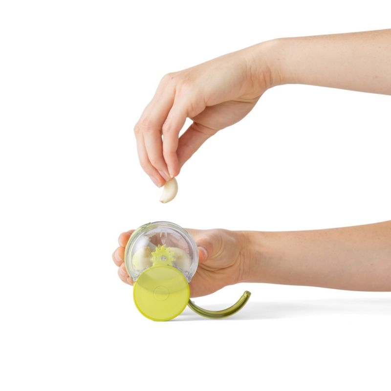 Chef'N GarlicZoom ® Garlic Chopper - Image 2